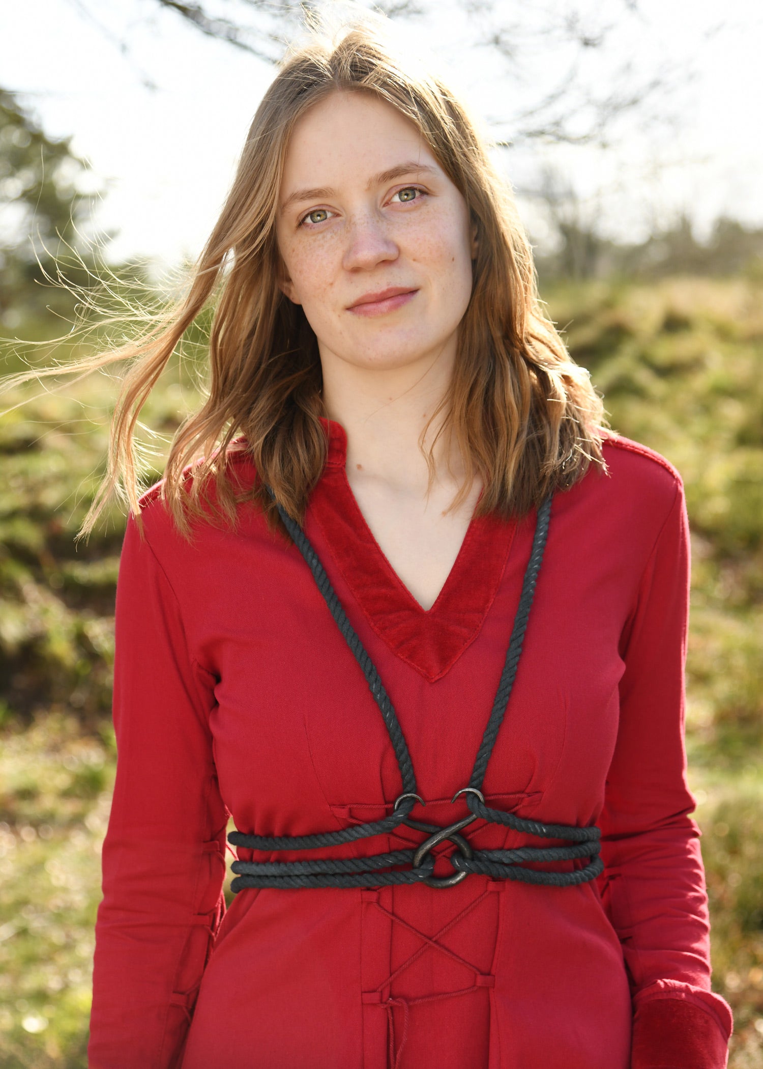 Imagen única de: Gran Cruz Troll De Acero