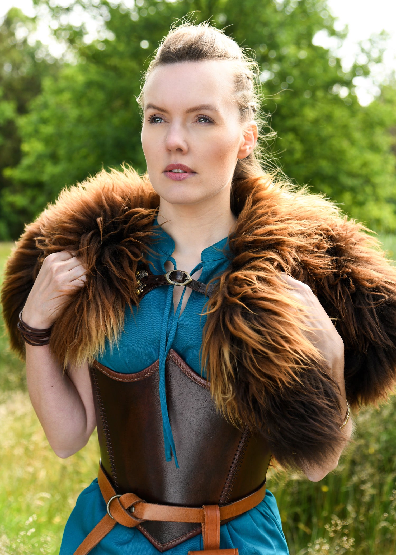 Imagen única de: Corsé Bajo El Pecho De Cuero, Marrón