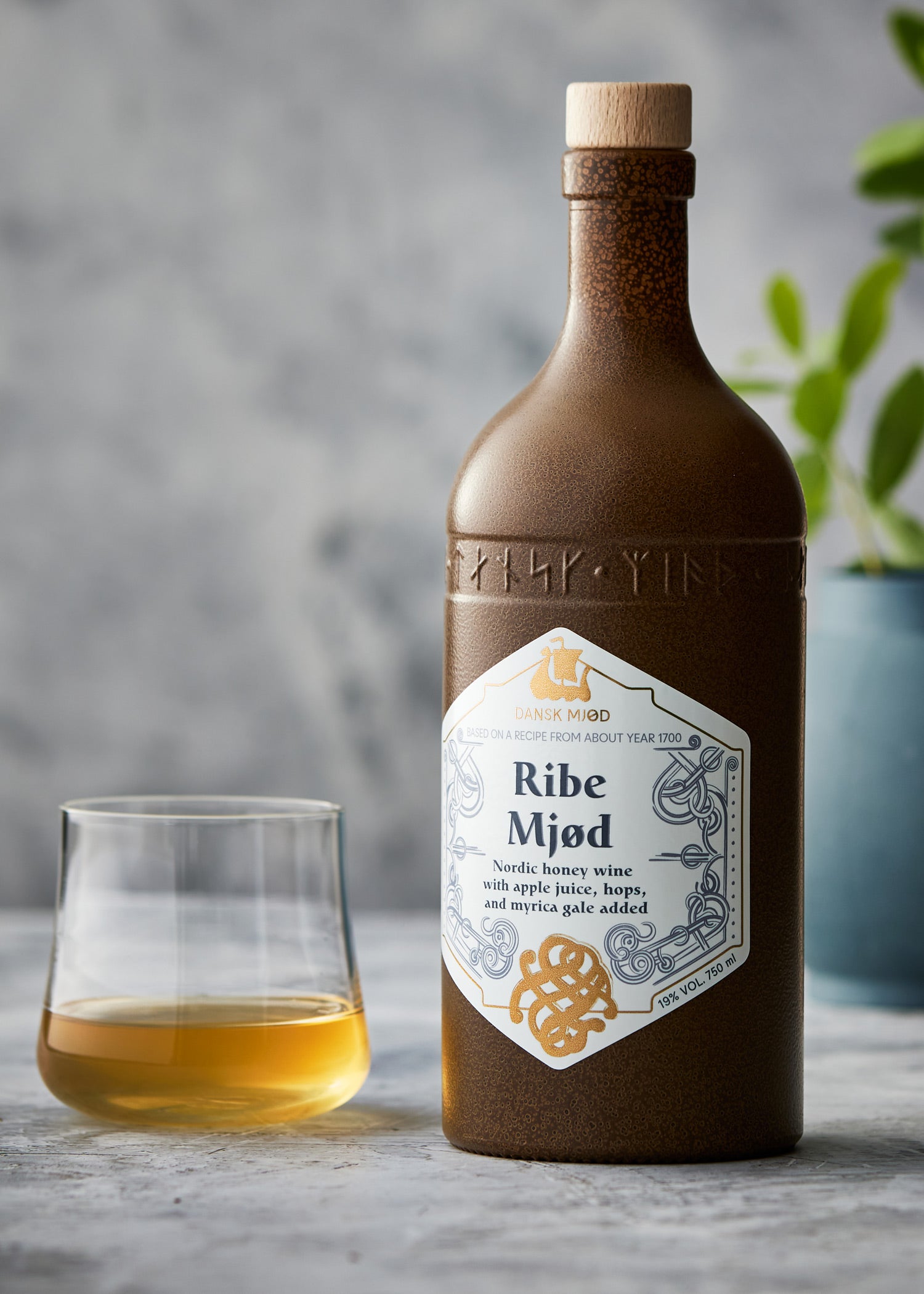 Imagen única de: Ribe Mjød - Hidromiel, 19% Vol., Botella 0,75L - Dansk Mjød