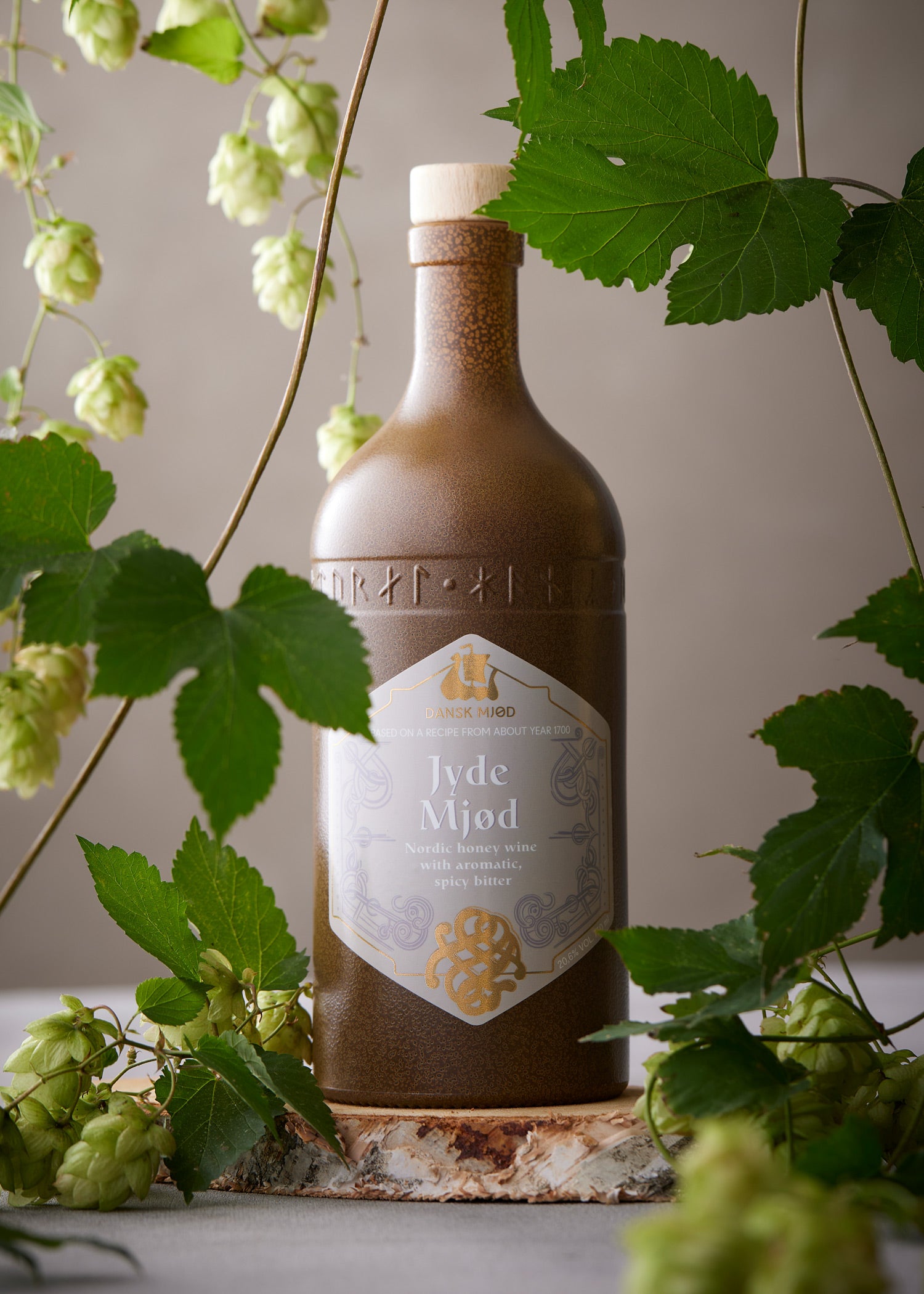 Imagen única de: Jyde Mjød - Hidromiel De Jutish, 20,6% Vol., Botella De 0,75 L - Dansk Mjød