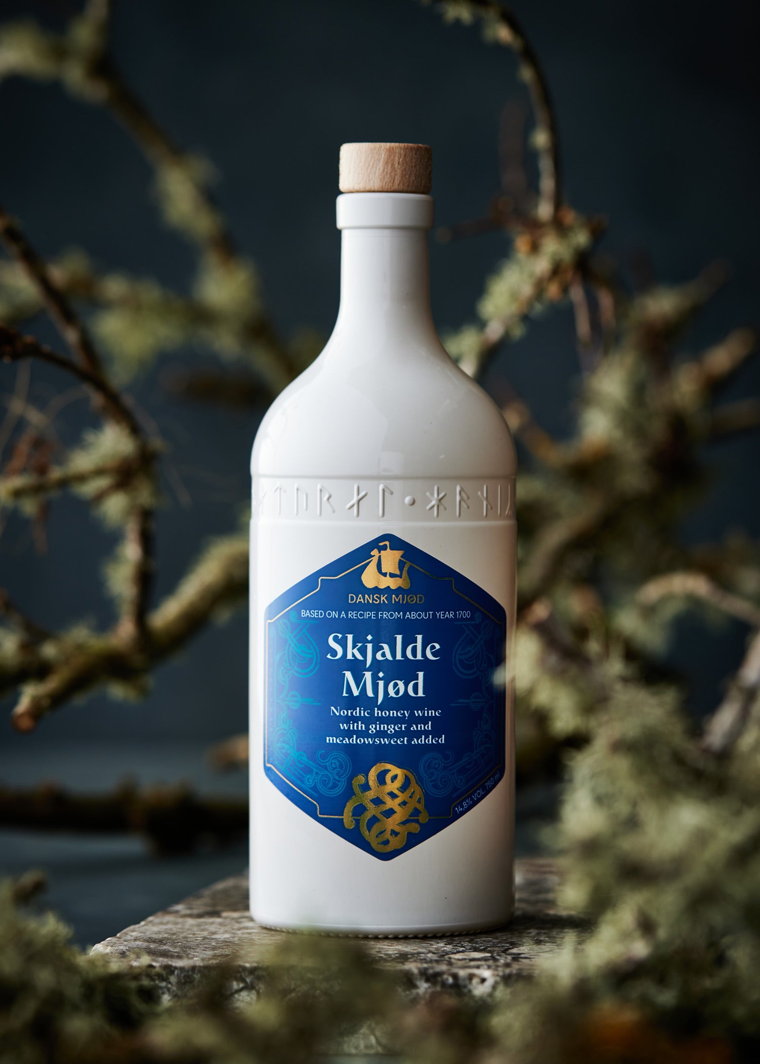 Imagen única de: Skjalde Mjød - Skaldenmet, 14,8% Vol., Botella De 0,75 L - Dansk Mjød