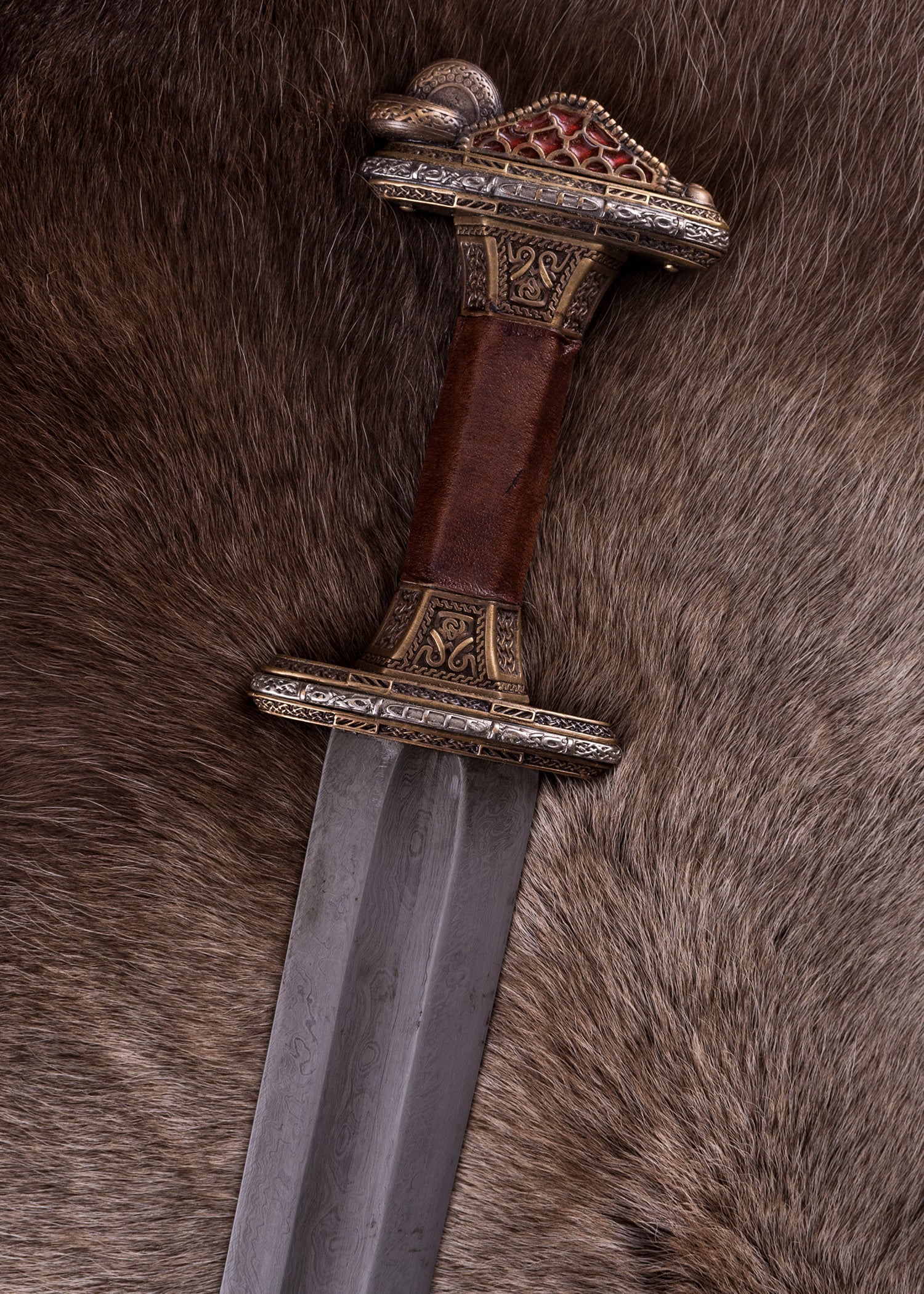 Imagen única de: Espada De Época Vendel Con Vaina, Empuñadura De Latón, Acero De Damasco Categoría-B