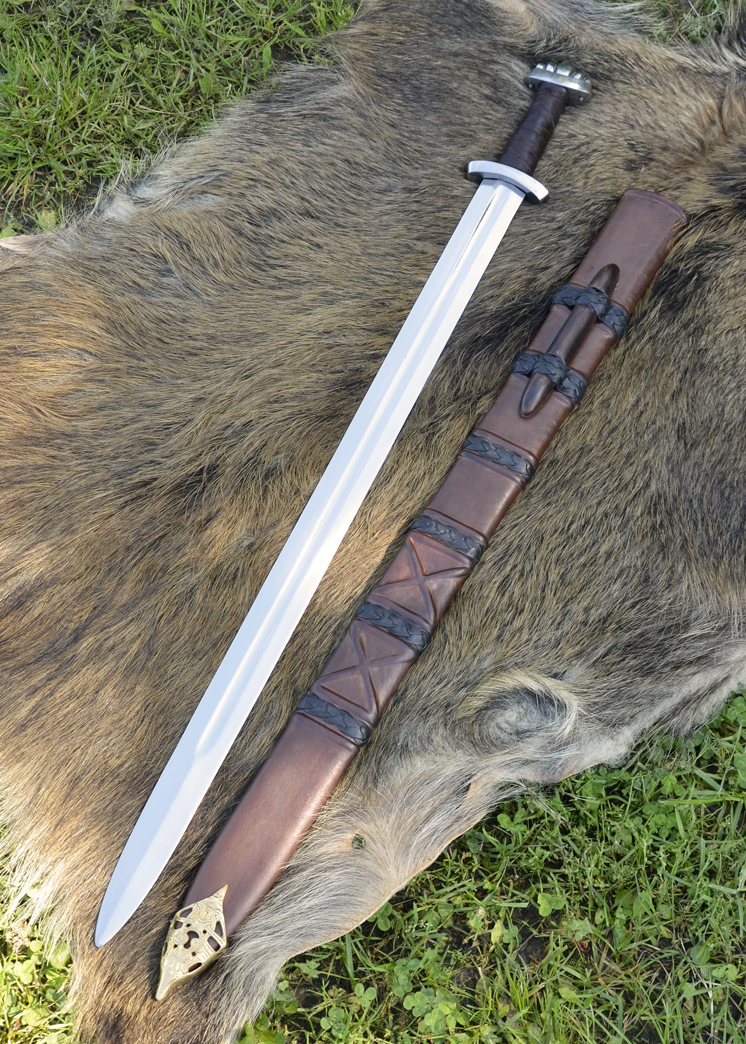 Imagen única de: Espada Vikinga Con Vaina, Siglo X, Versión Regular , Categoría-C
