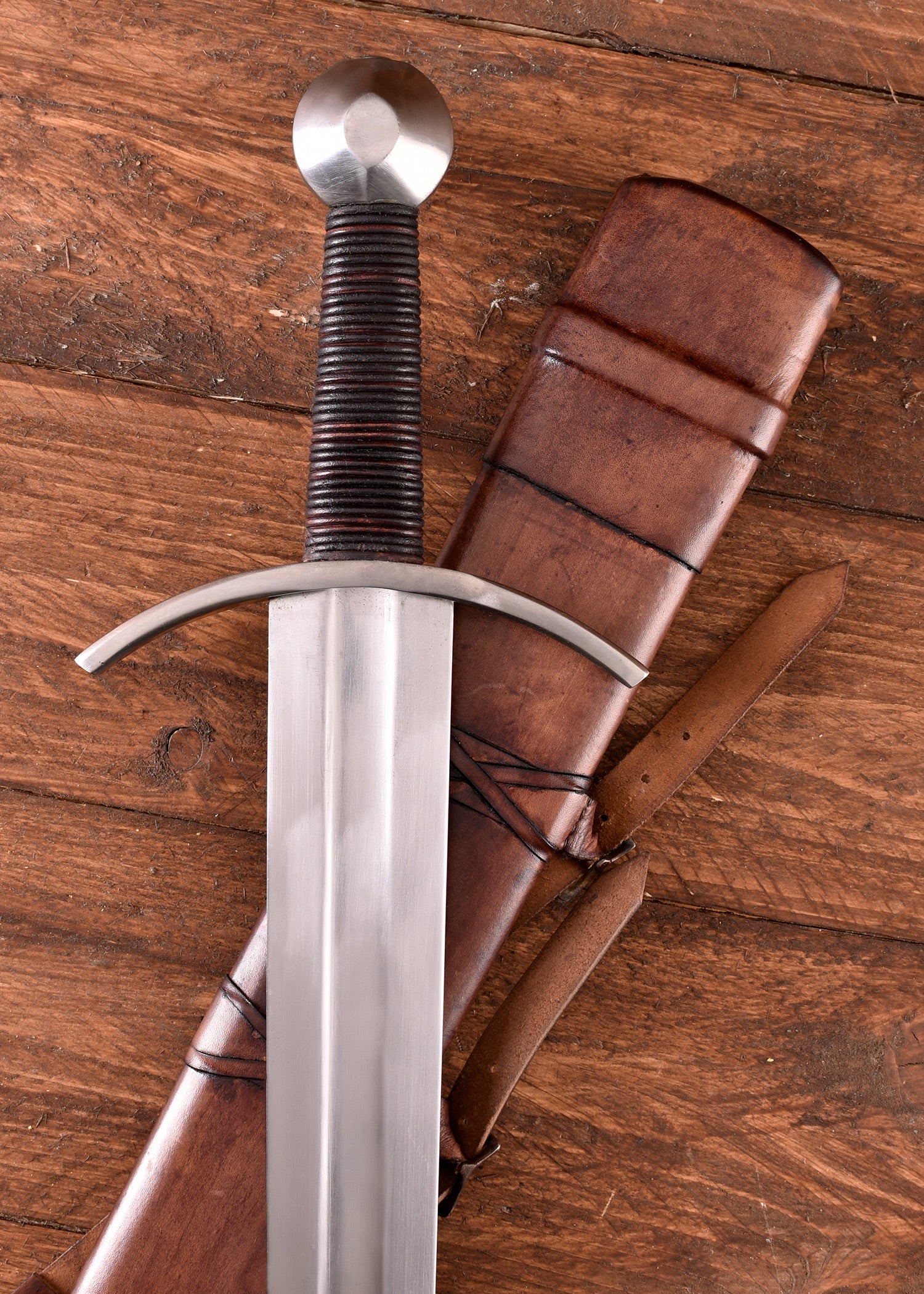 Imagen única de: Espada Cruzada Medieval Con Vaina, Combate Categoría-B