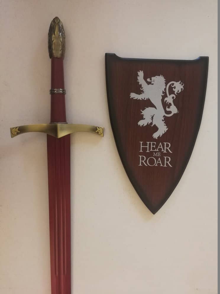 Imagen única de: Espada De Tyrion Lannister Guardajuramentos Oathkeeper De Juego De Tronos 10536