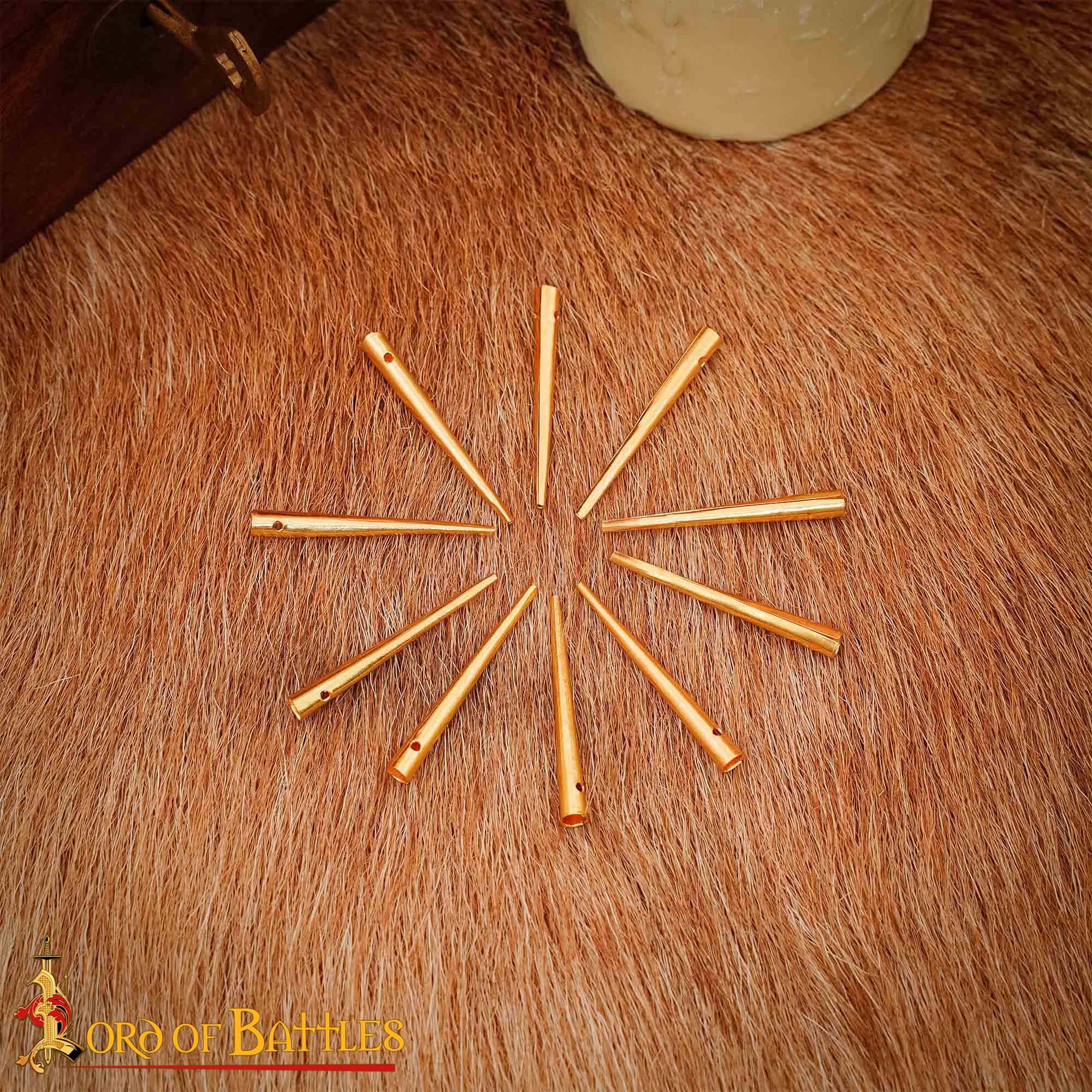 Imagen única de: Aiglets Medievales de Latón - Juego de 10 Puntas de Cordón Resistentes (3,6 Cm)
