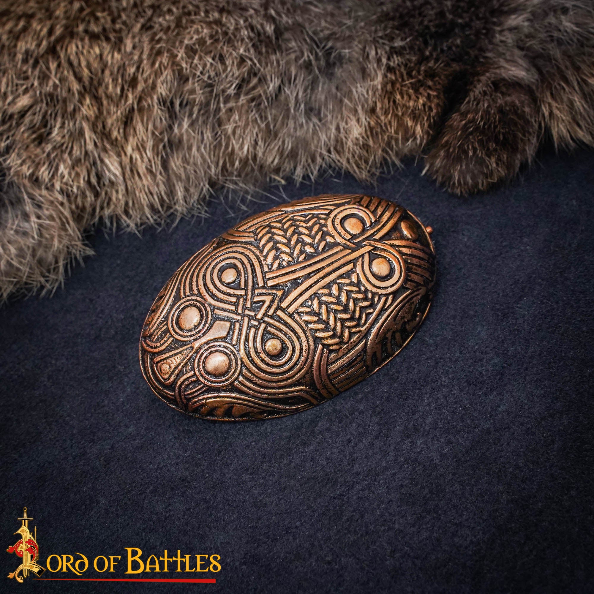 Imagen única de: Broche de Tortuga de Bronce Vikingo de los Siglos Ix-x - Alfiler de Escudo Oval Fundido a la Cera Perdida