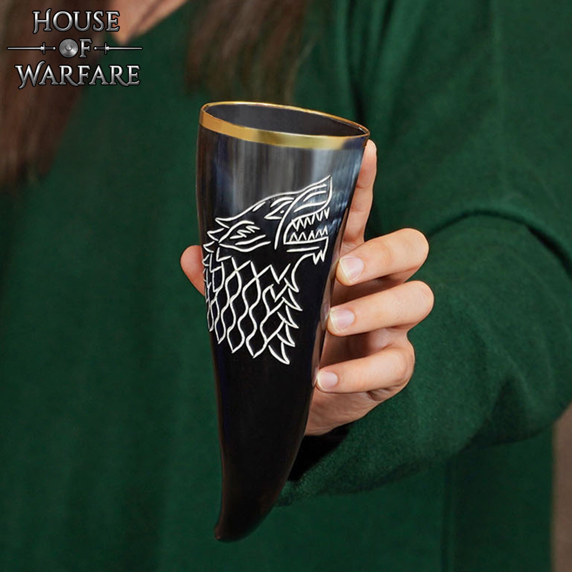 Imagen única de: Cuerno Vikingo para Beber con Grabado y Diseño de Lobo - para Larp, Temas Vikingos