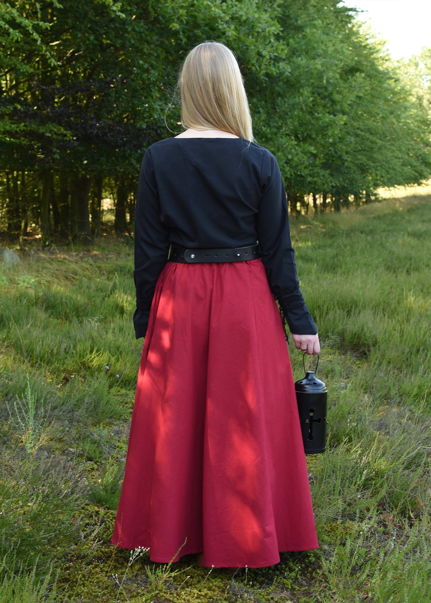 Imagen única de: Falda Medieval, De Vuelo, Roja