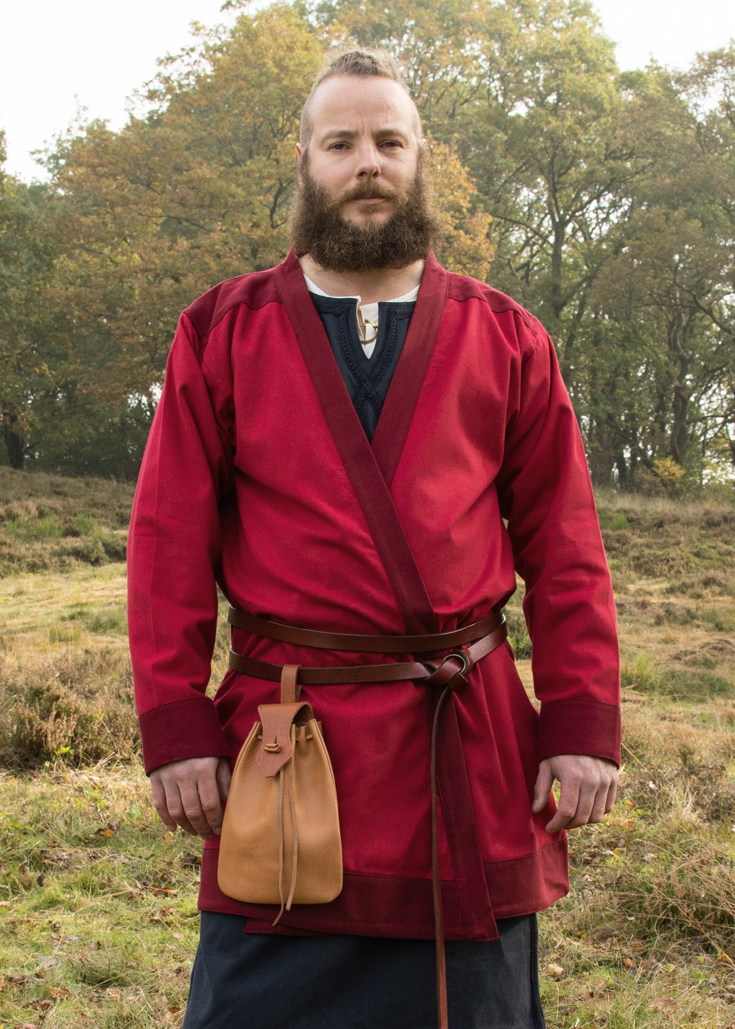 Imagen única de: Falda Con Solapa Bjorn, Abrigo Vikingo, Rojo