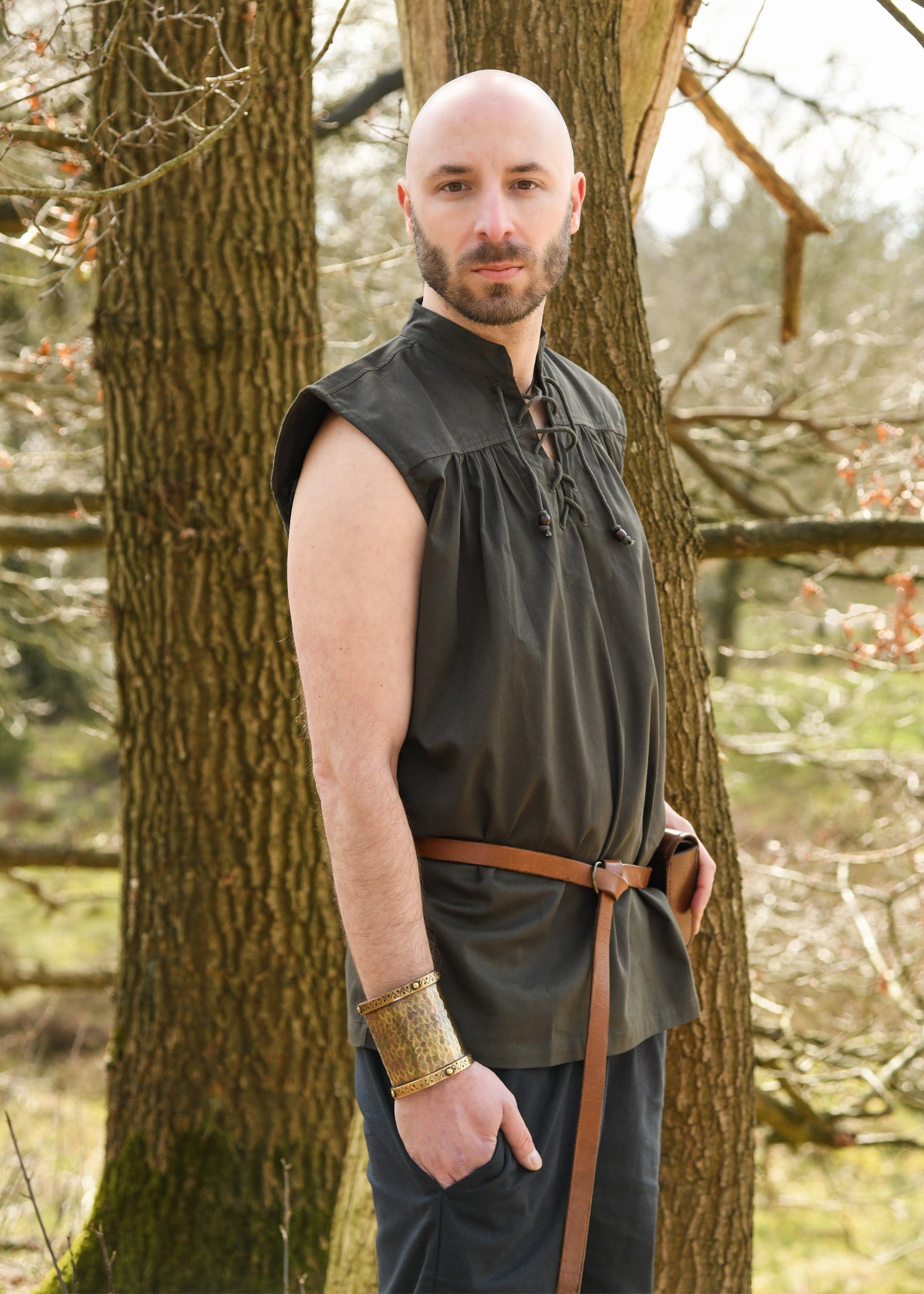 Imagen única de: Camisa Medieval Konstantin, Sin Mangas, Verde Oliva