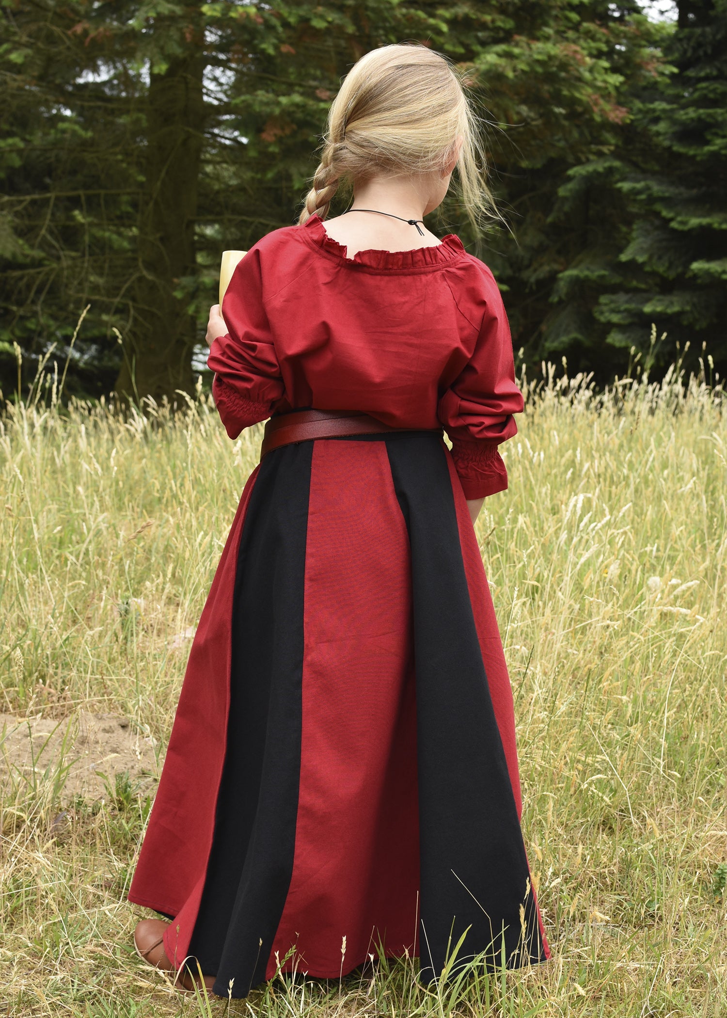 Imagen 3 - Blusa Medieval Infantil Helena, Roja