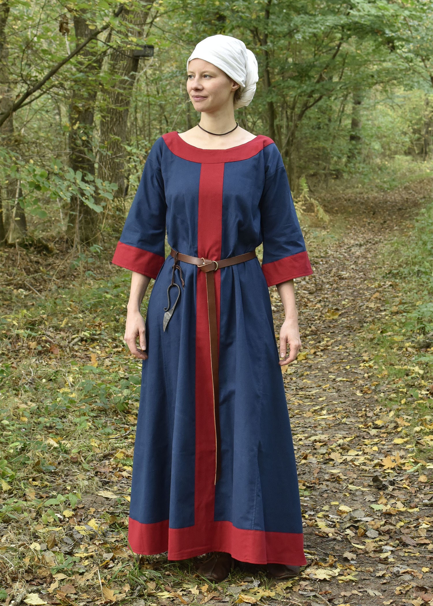 Imagen única de: Vestido Medieval Gudrun, Azul/rojo