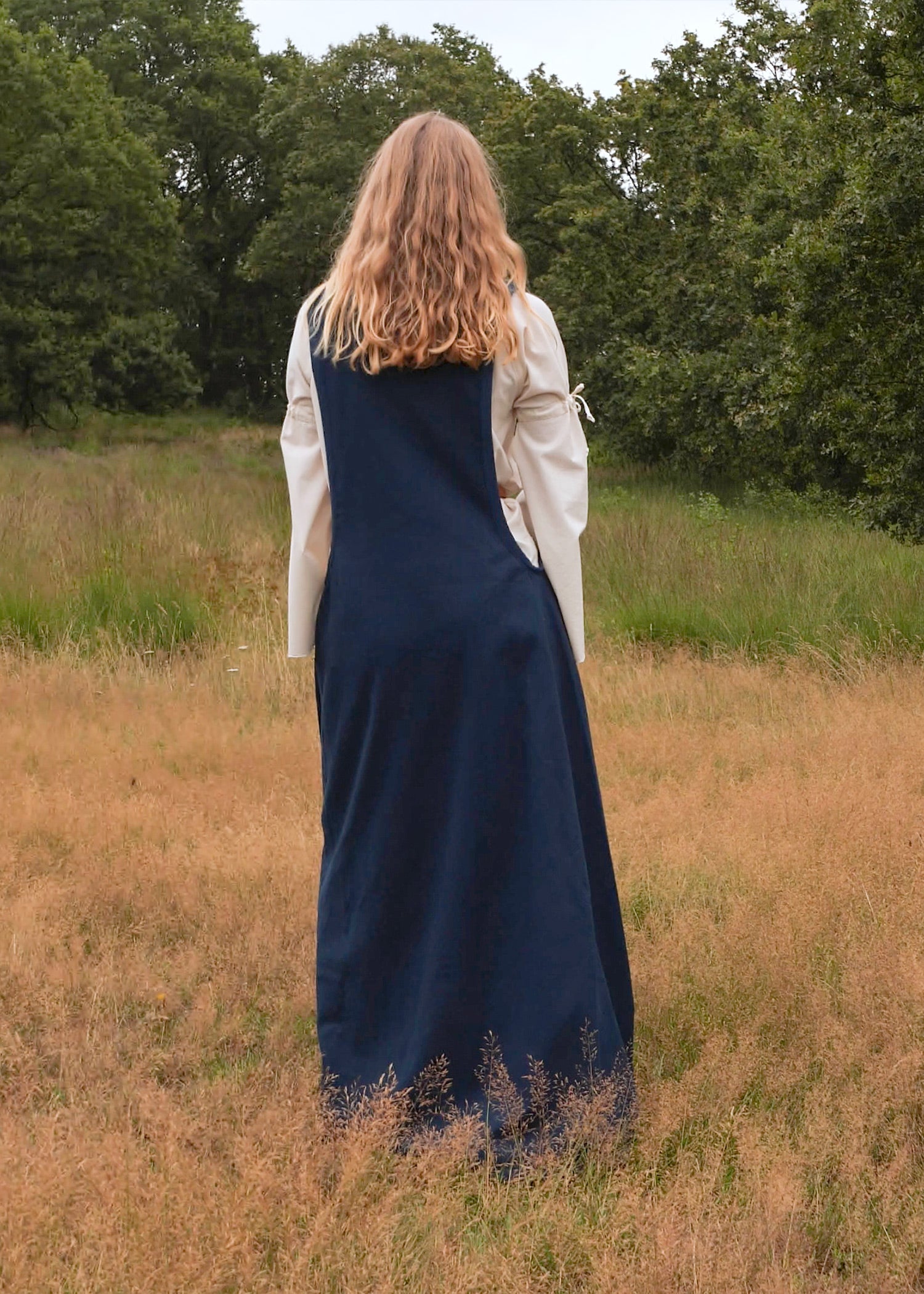 Imagen 2 - Vestido Medieval, Surcot Andra, Azul Oscuro