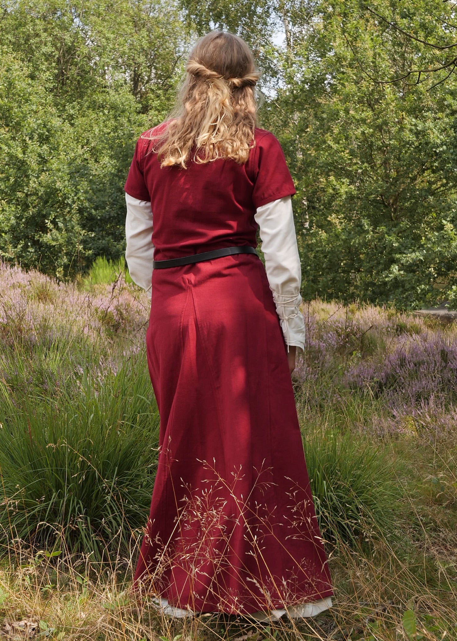 Imagen 4 - Cotehardie Ava De Manga Corta, Vestido Medieval, Rojo Vino