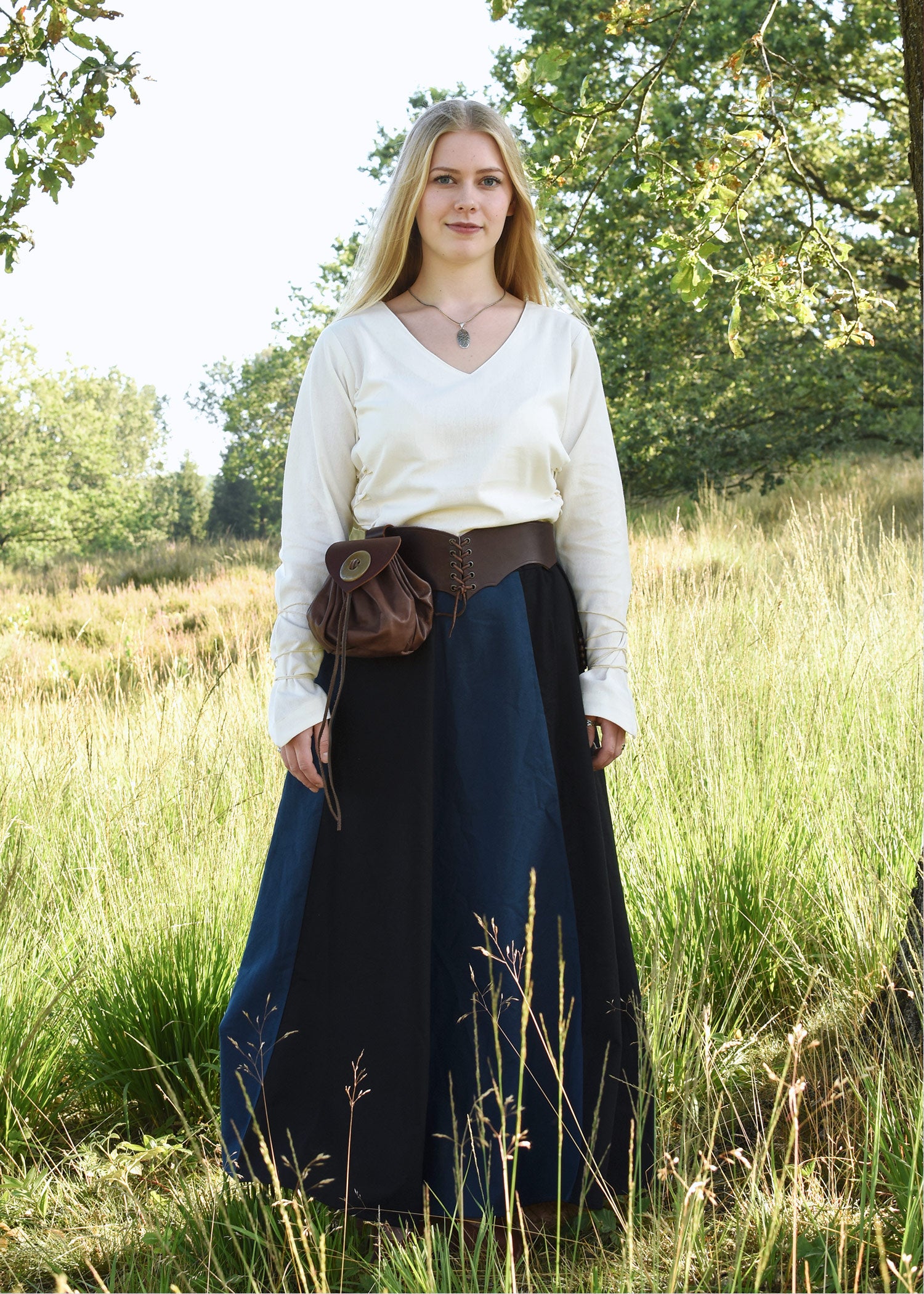 Imagen 2 - Blusa Medieval Aila Con Cordones, Natural