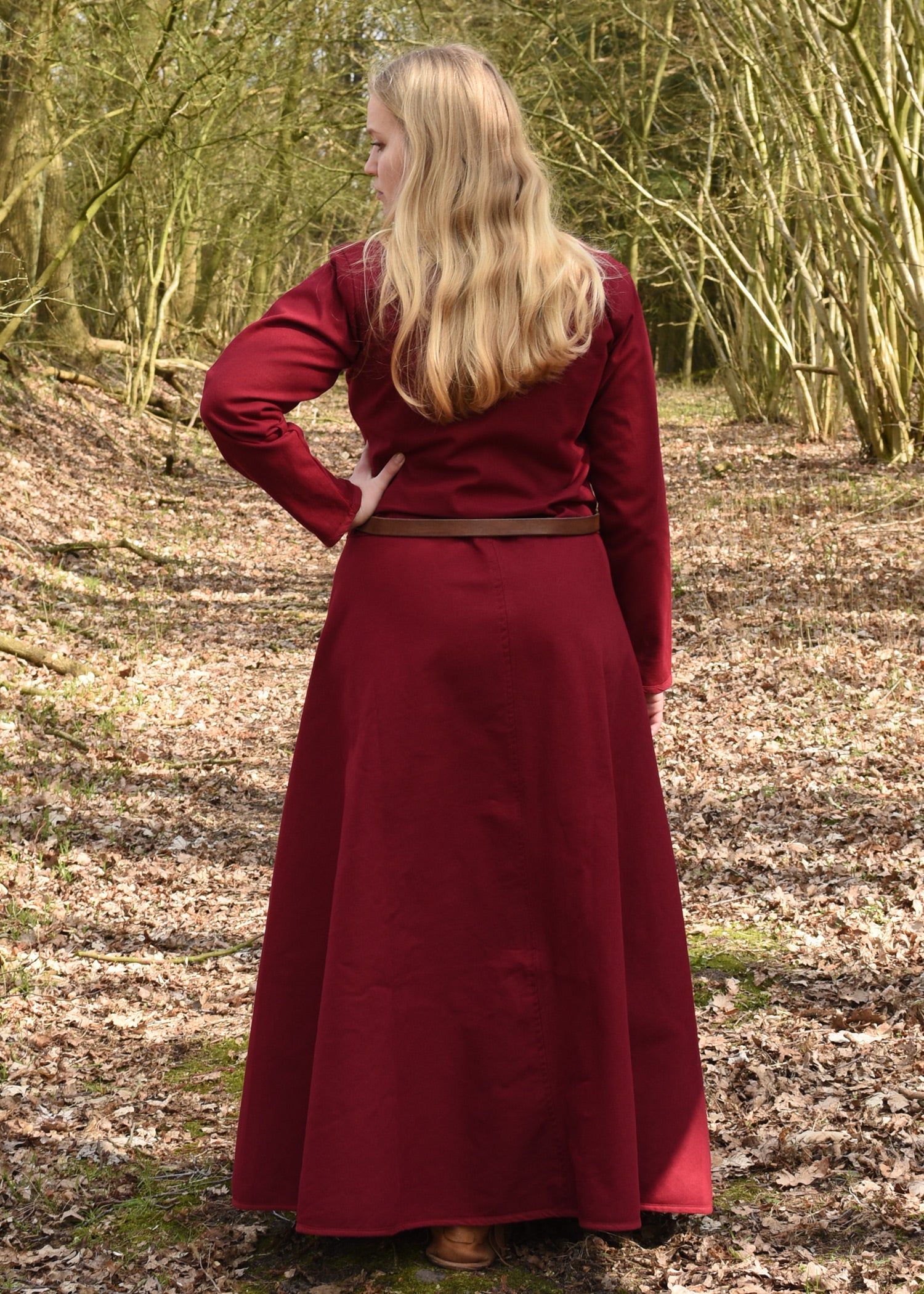 Imagen 6 - Vestido Medieval Sencillo Afra De Lona, ​​Rojo Vino.