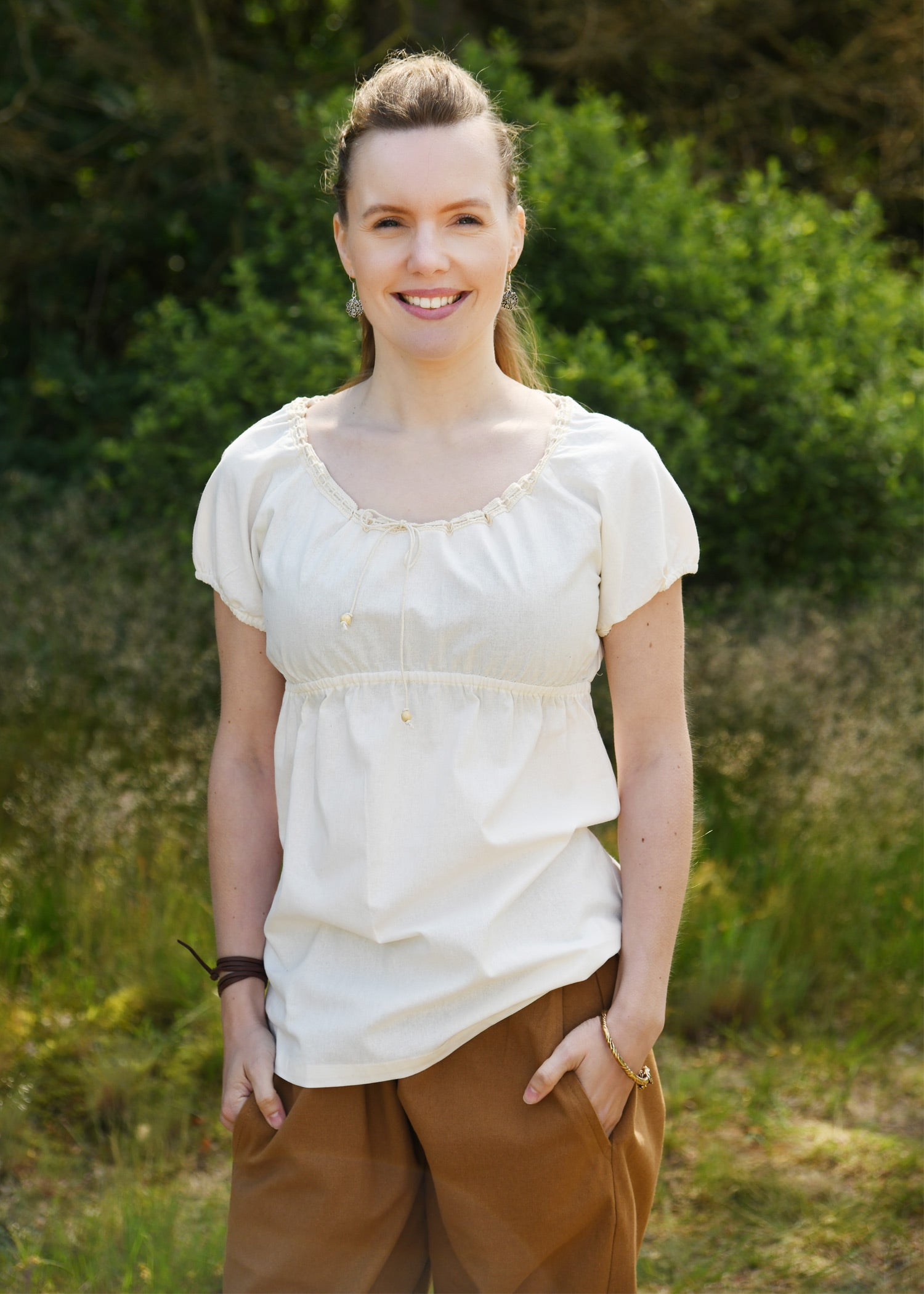 Imagen única de: Blusa Medieval De Manga Corta Aren, Natural