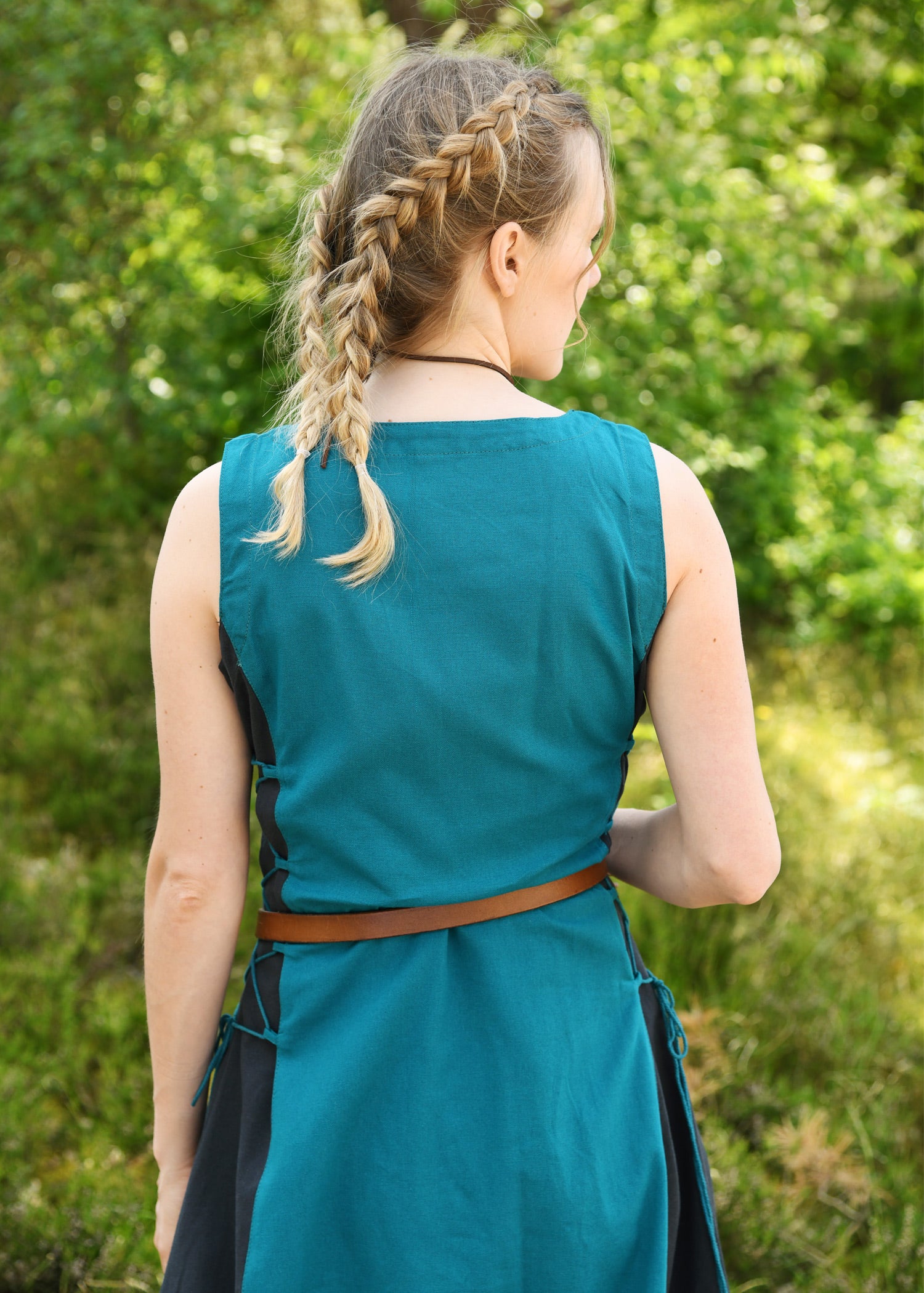 Imagen única de: Vestido Largo Sin Mangas Jarle, Vestido De Tirantes, Petróleo/azul Oscuro