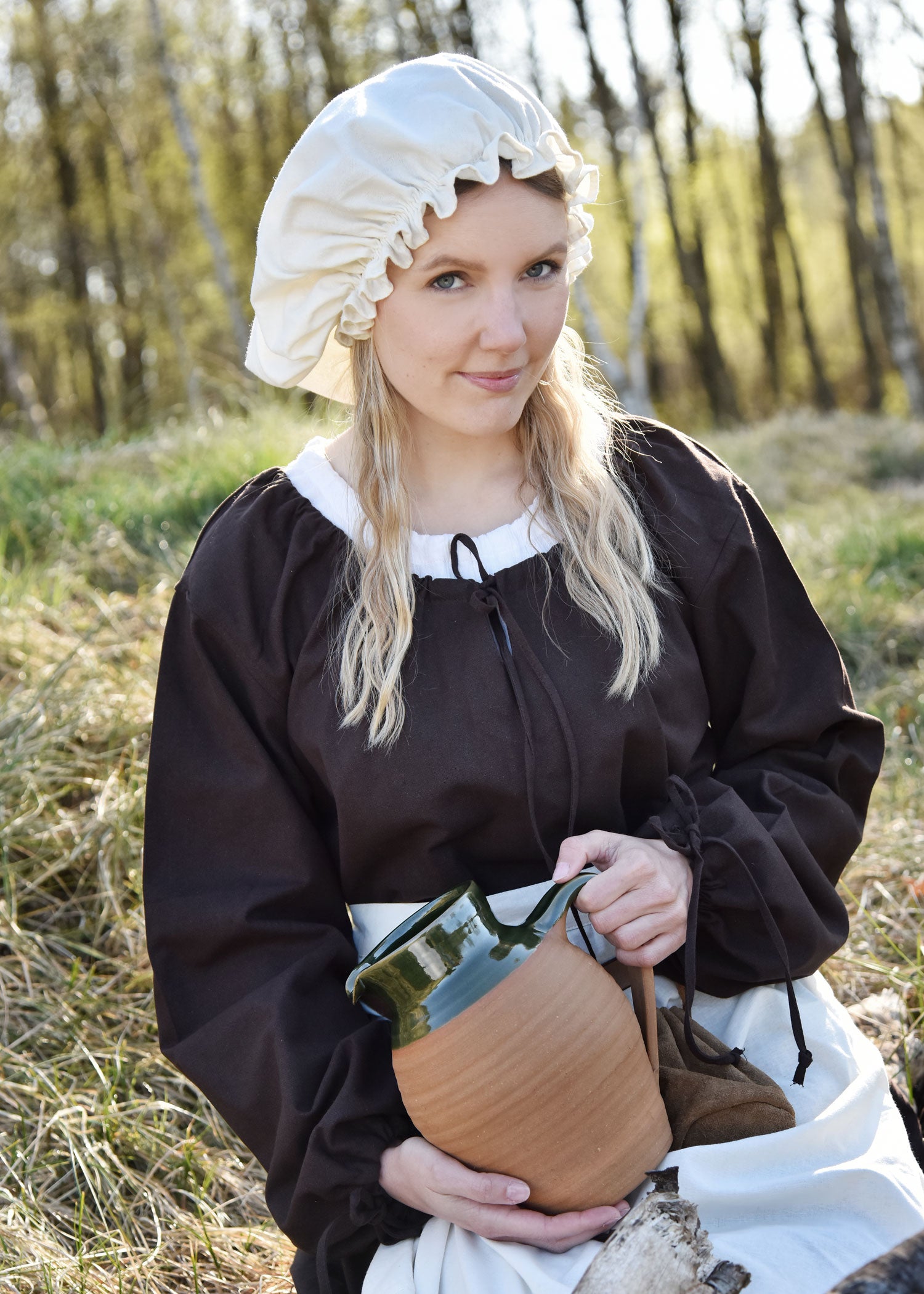 Imagen única de: Capucha Medieval Para Mujer, Natural.