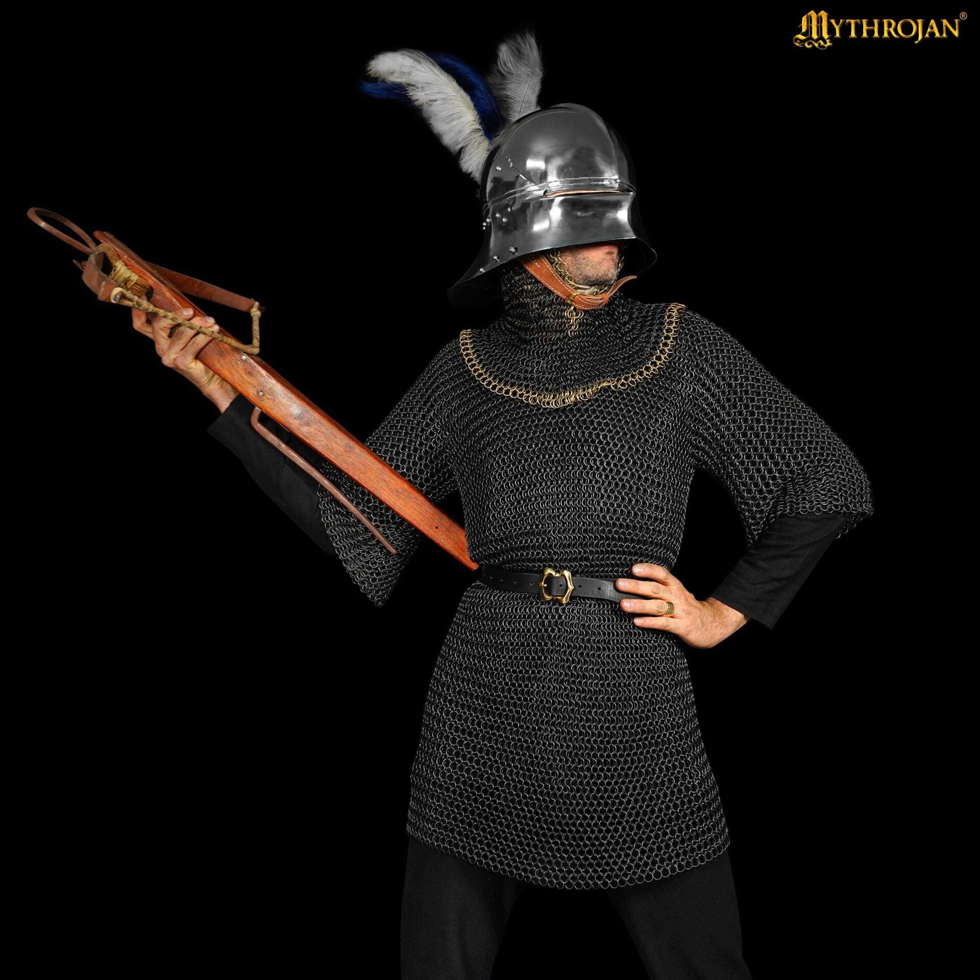 Imagen única de: Cofia Medieval de Cota de Malla - Acero Dulce Ennegrecido con Borde de Latón Macizo - Anillos de 10 Mm y 16 Galgas