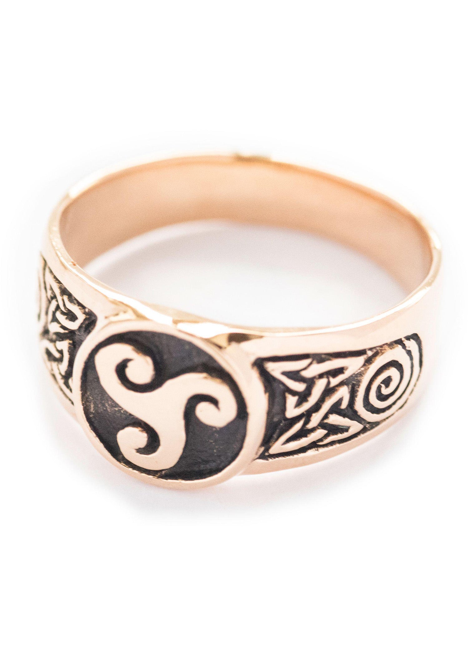 Imagen 1 - Anillo De Sello Triskel De Bronce.