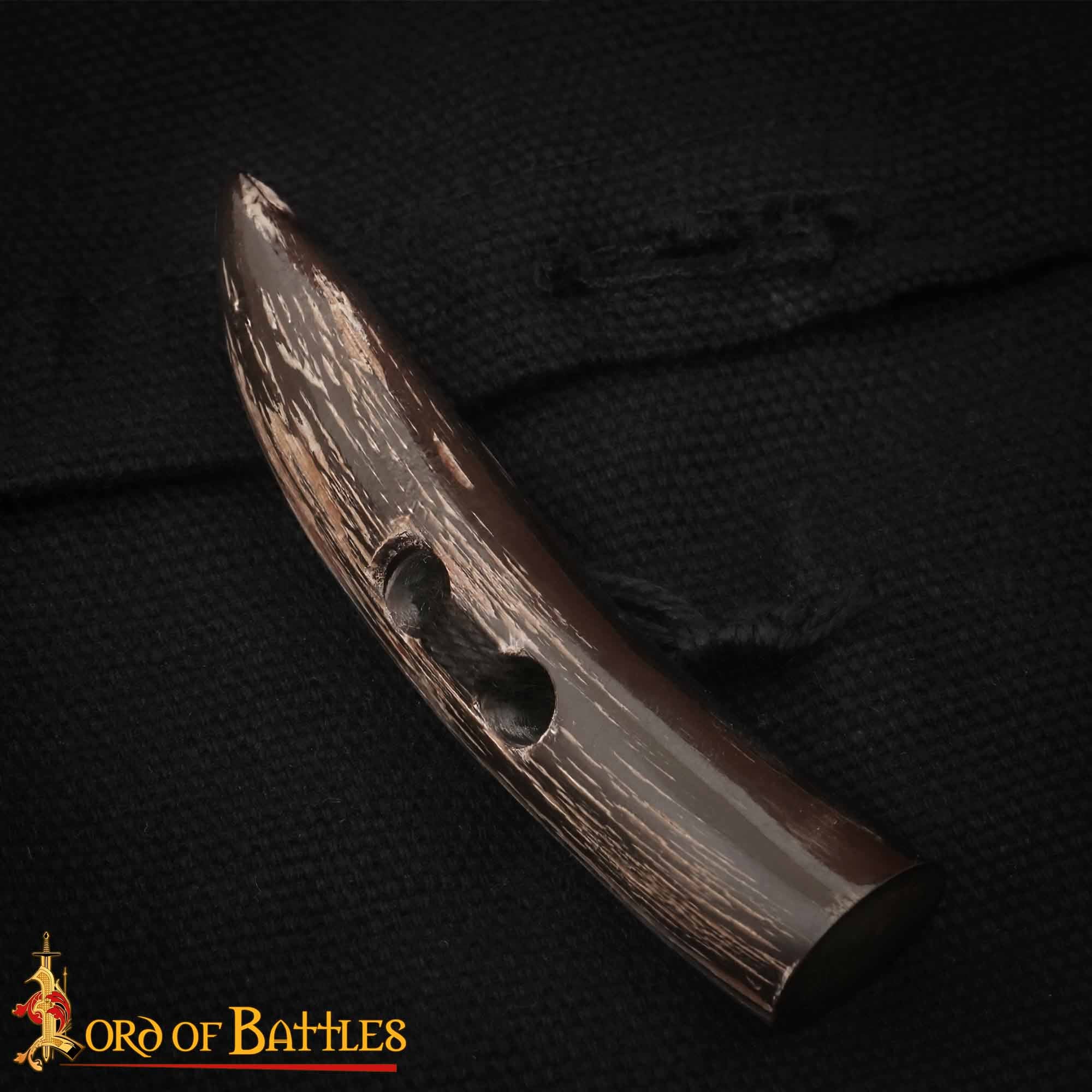 Imagen única de: Toggles Medievales Vikingos de Cuerno de Buey - Juego de 5 Cierres Artesanales de Cuerno Natural