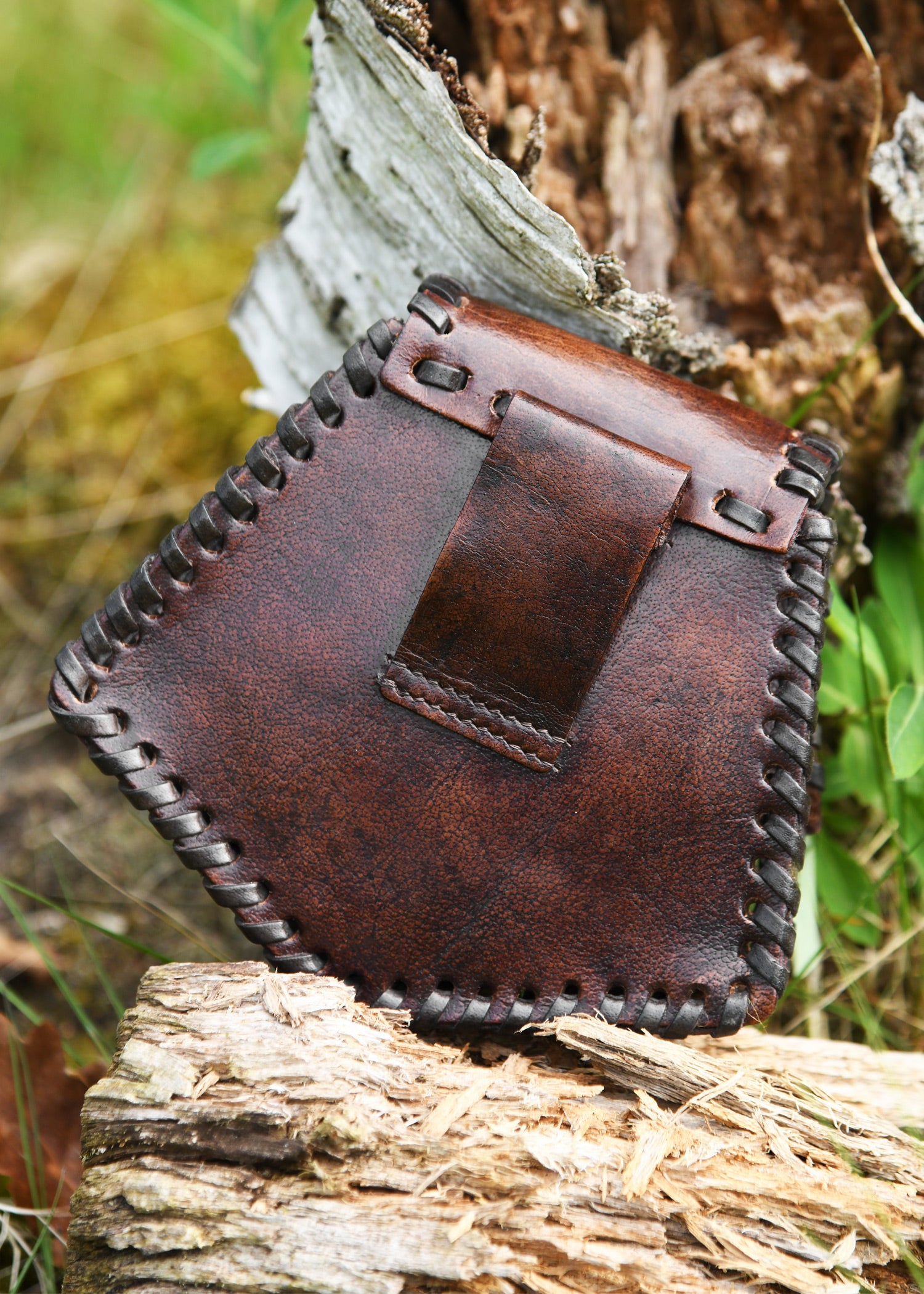 Imagen única de: Bolso De Cuero Celta, Riñonera Medieval Con Motivo Picto
