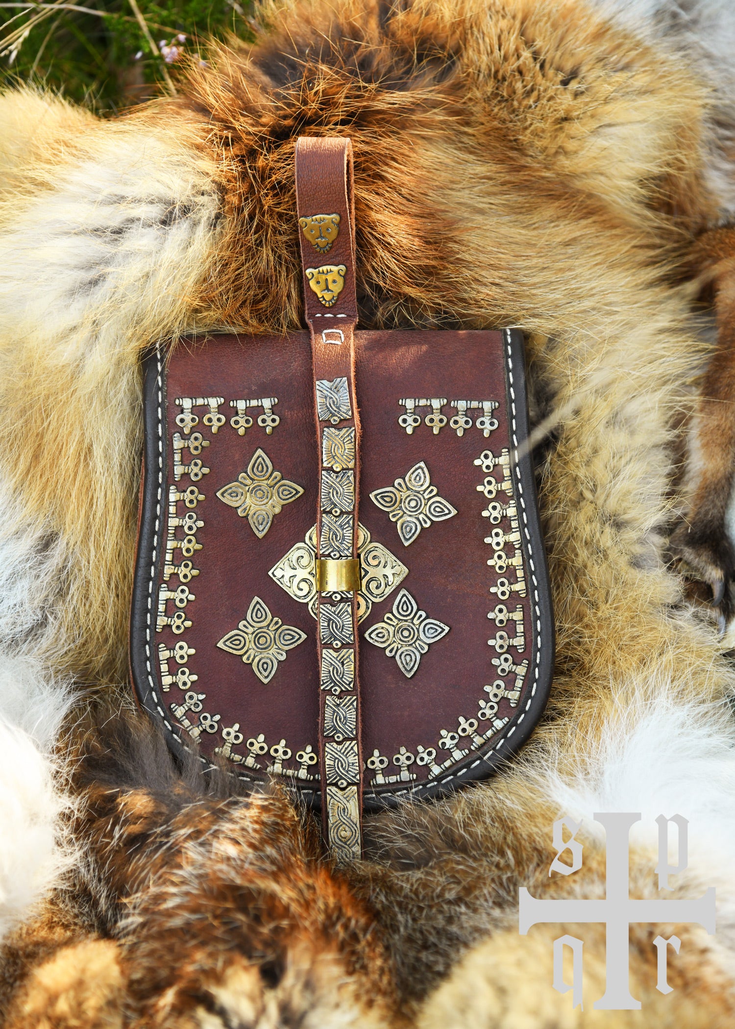 Imagen única de: Bolso Birka, Riñonera Vikinga Fabricada En Piel.