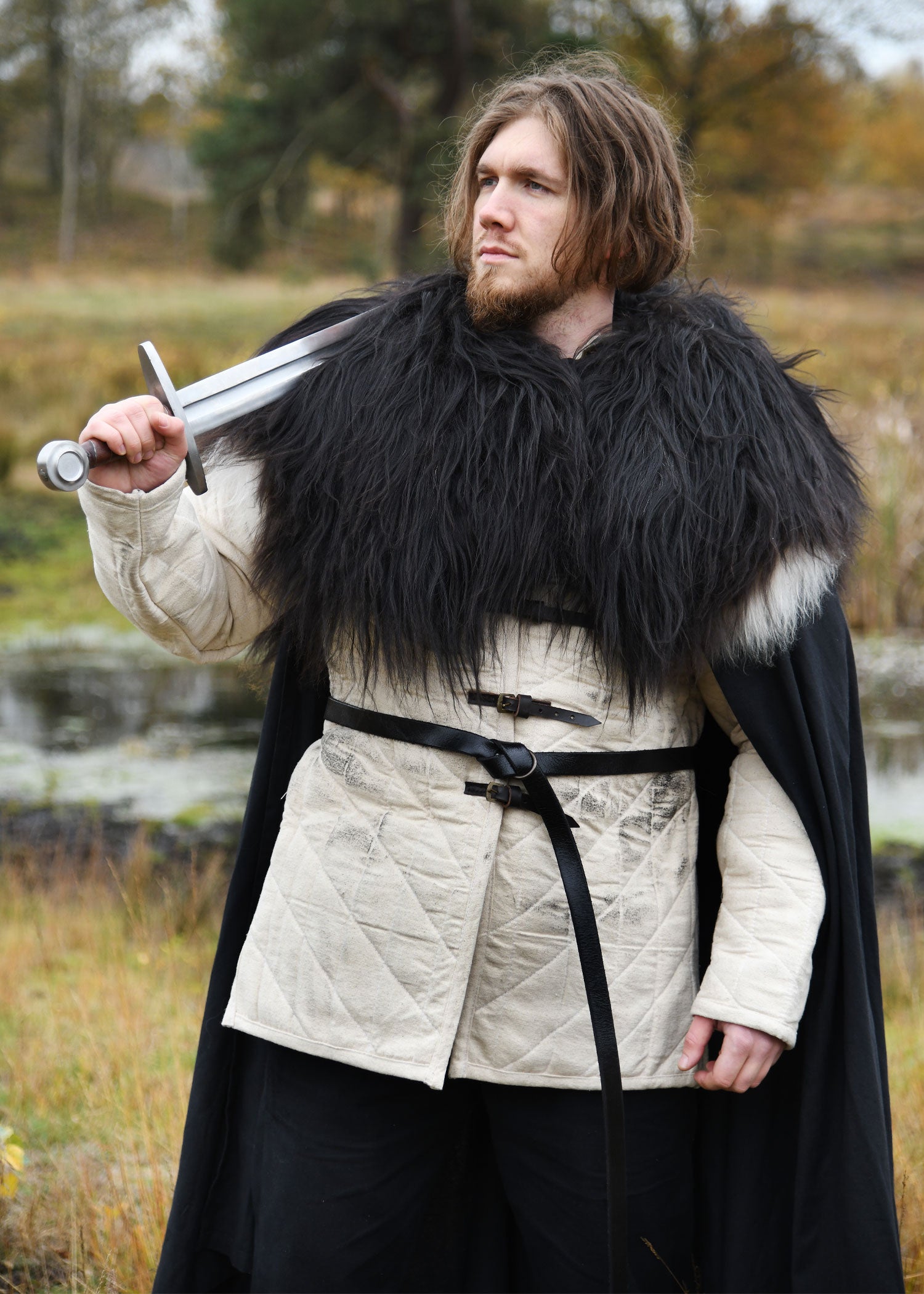 Imagen única de: Piel De Hombro Hecha De Piel De Caracol Nordland, Negro