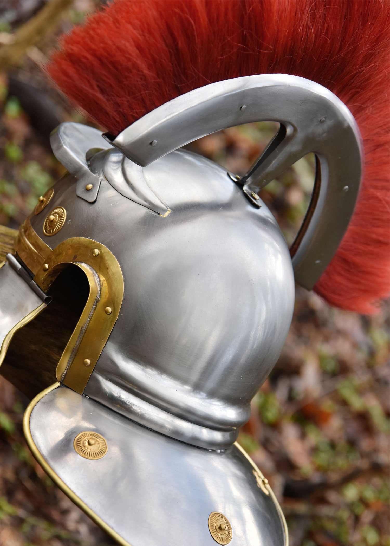 Imagen única de: Casco De Oficial Romano Con Cresta (Centurión)