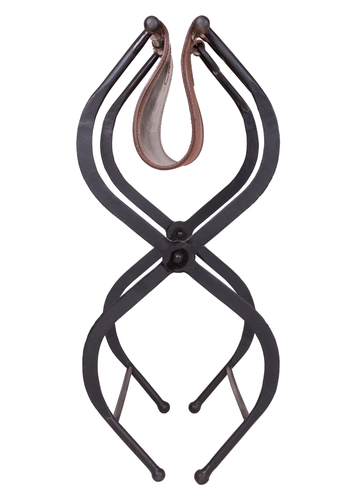 Imagen única de: Taburete Plegable Con Asiento De Cuero.