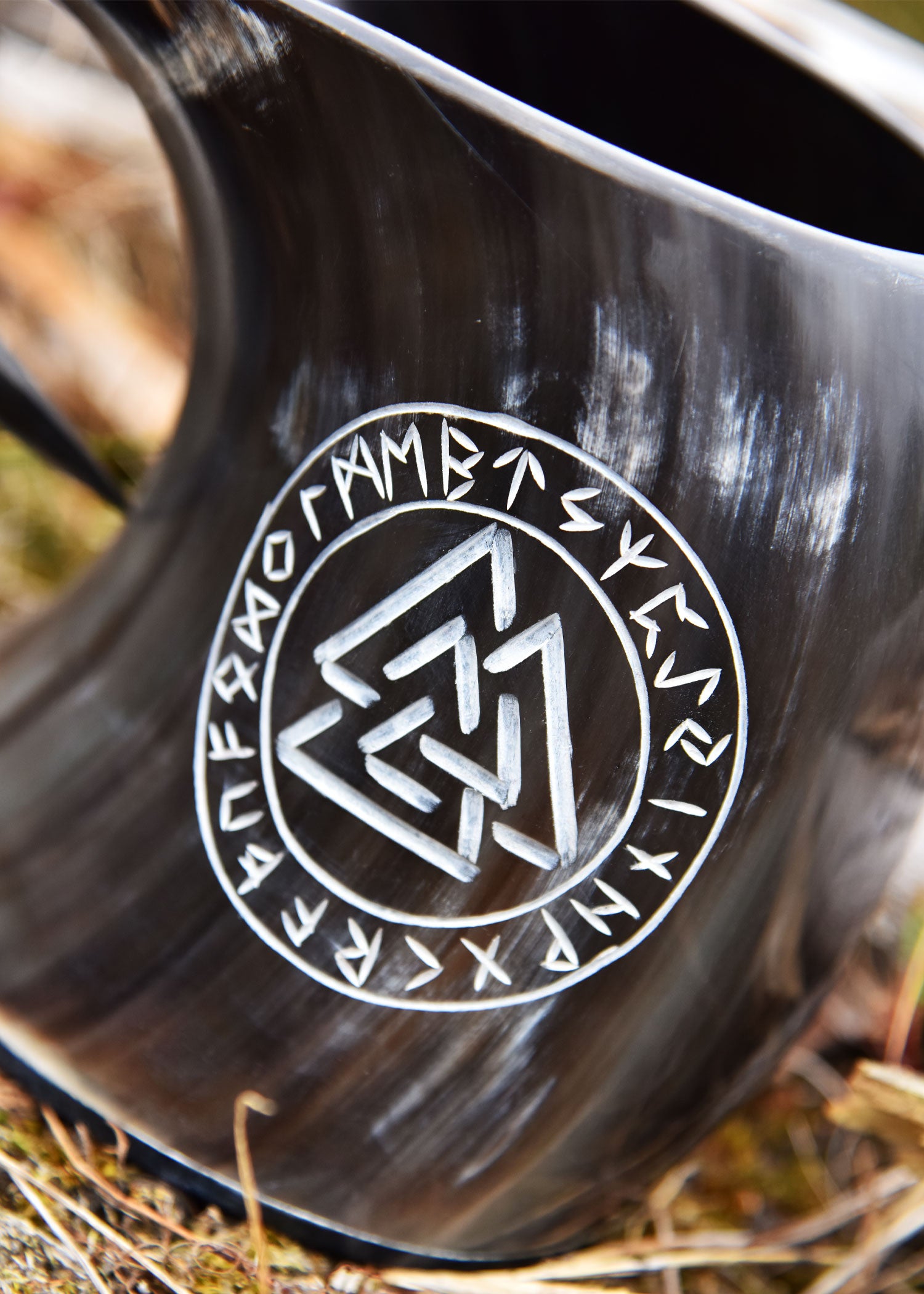 Imagen única de: Jarra De Cerveza De Cuerno - Valknut