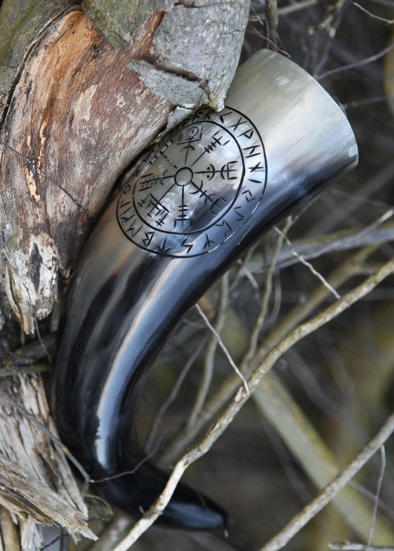 Imagen única de: Cuerno Para Beber Con Soporte - Vegvísir