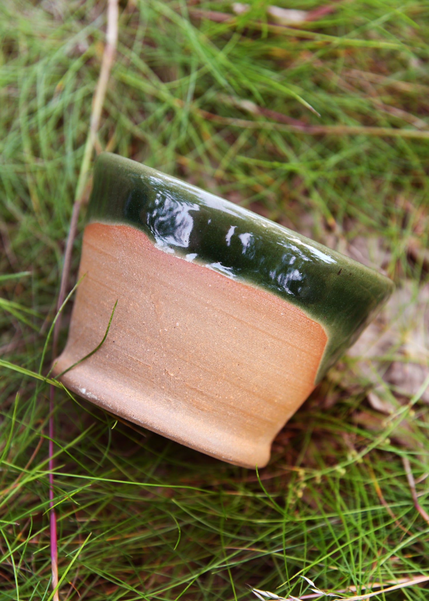 Imagen única de: Taza Histórica De Barro, Sin Asa.