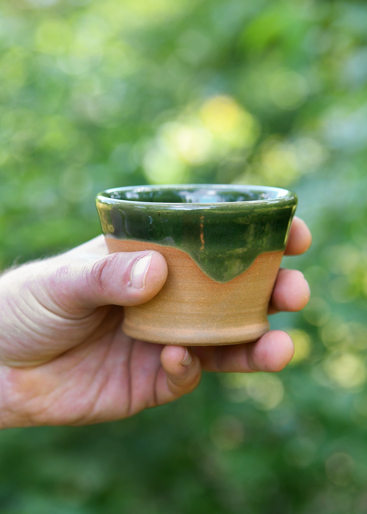 Imagen única de: Taza Histórica De Barro, Sin Asa.