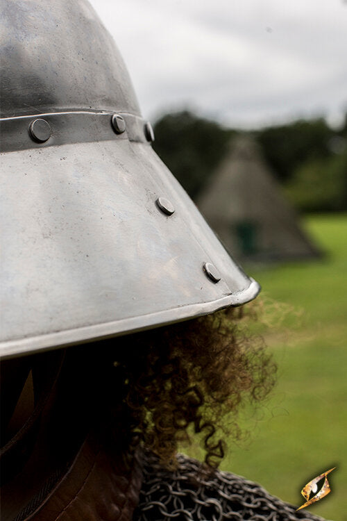 Imagen única de: Casco De Guardia