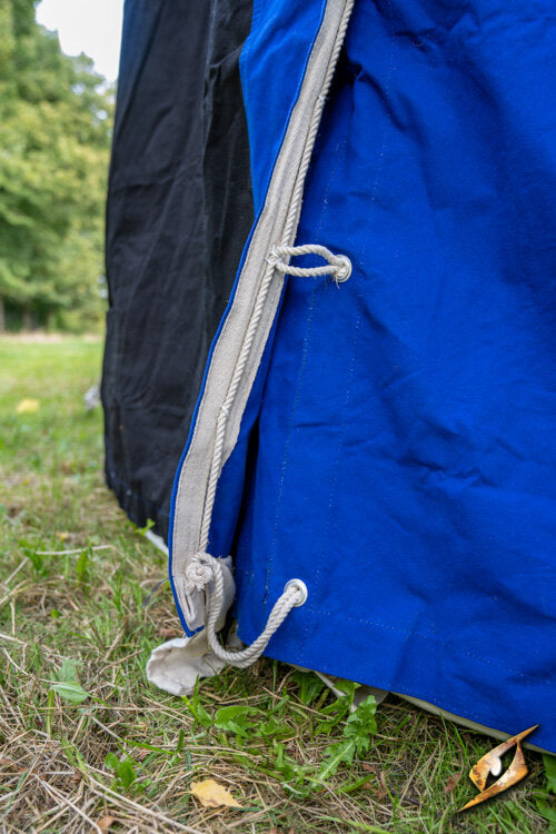 Imagen única de: Carpa Carpa - 4X4M