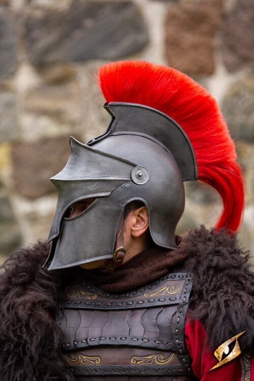 Imagen única de: Casco Corintio Con Pluma