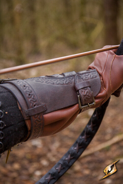 Imagen única de: Brazales De Guardabosques