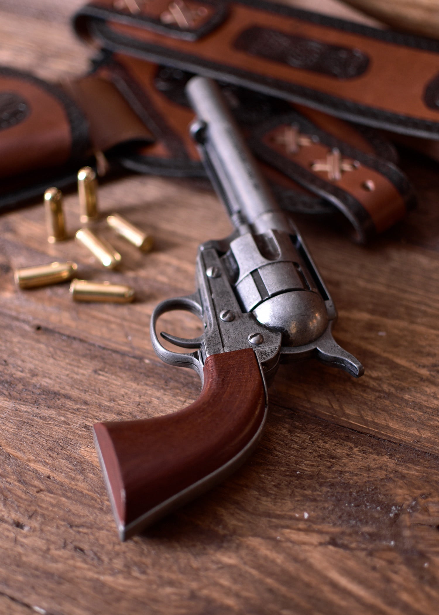 Imagen única de: Revólver Decorativo M1873, Colt Single Action Army .45, Réplica