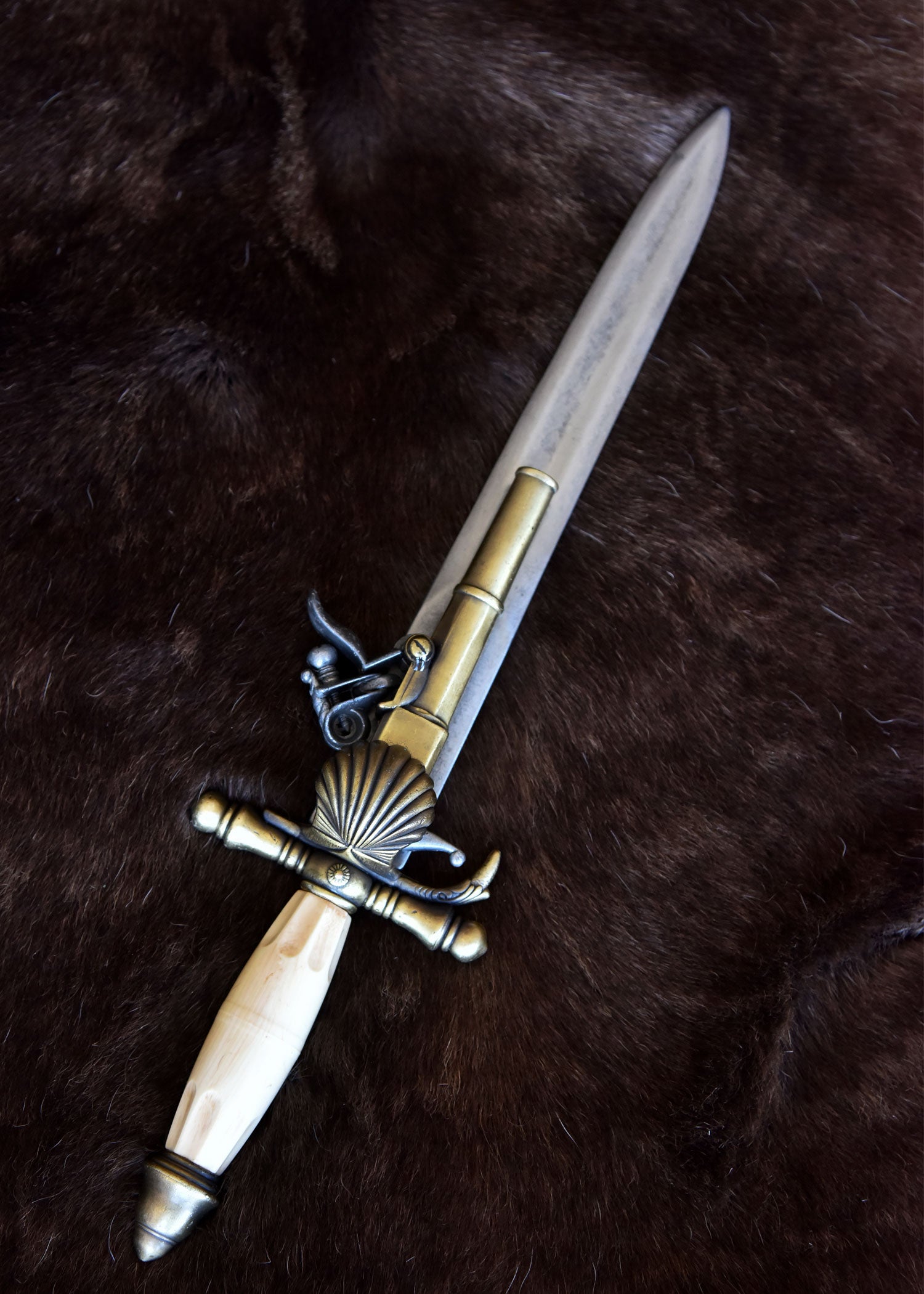 Imagen única de: Pistola Daga Francesa, Siglo Xviii, Réplica.