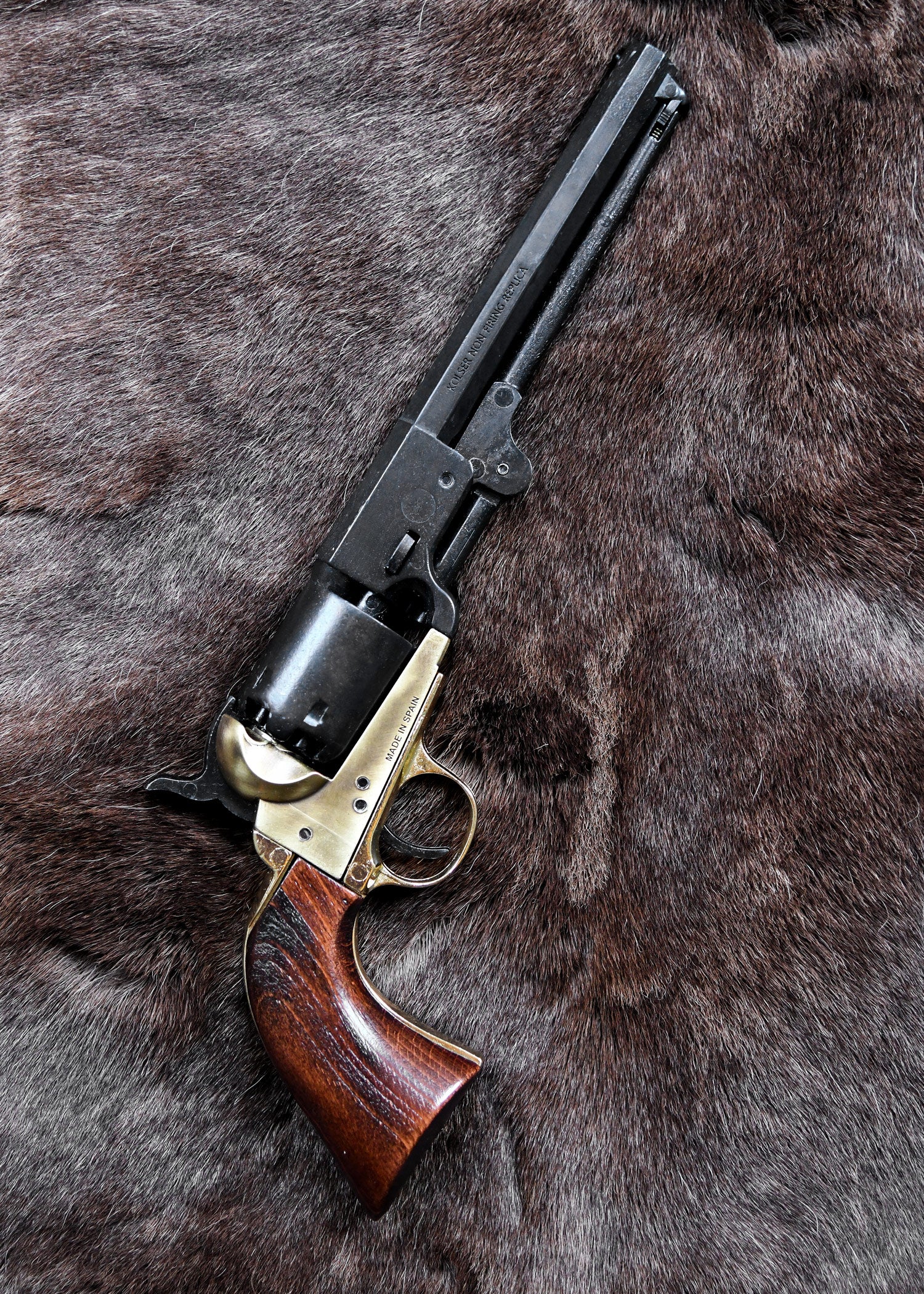 Imagen única de: Colt Navy 1851, Revólver De Percusión, Negro Con Armazón De Latón, Réplica