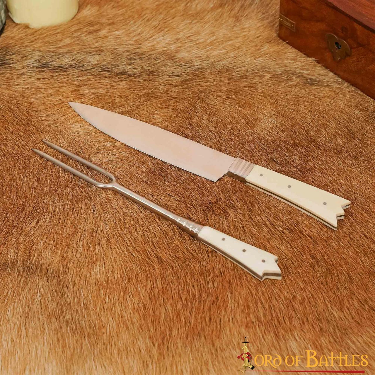 Imagen única de: Cubertería Medieval Cuchillo y Tenedor Acero Inoxidable con Mango de Hueso