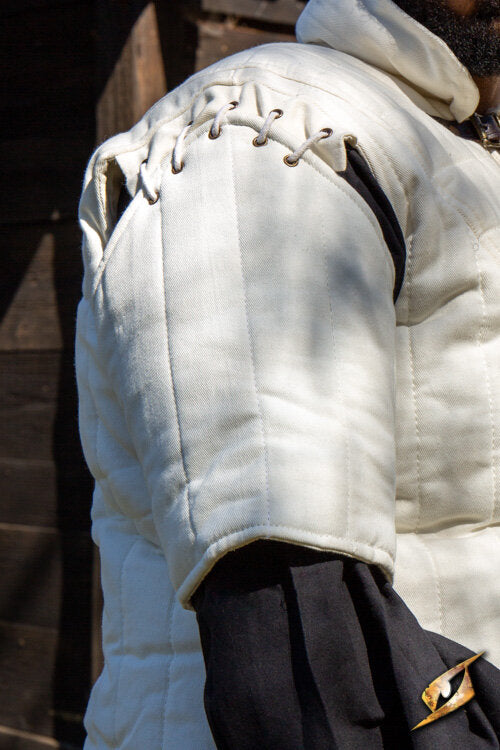 Imagen única de: Guerrero Gambeson Con Mangas Cortas