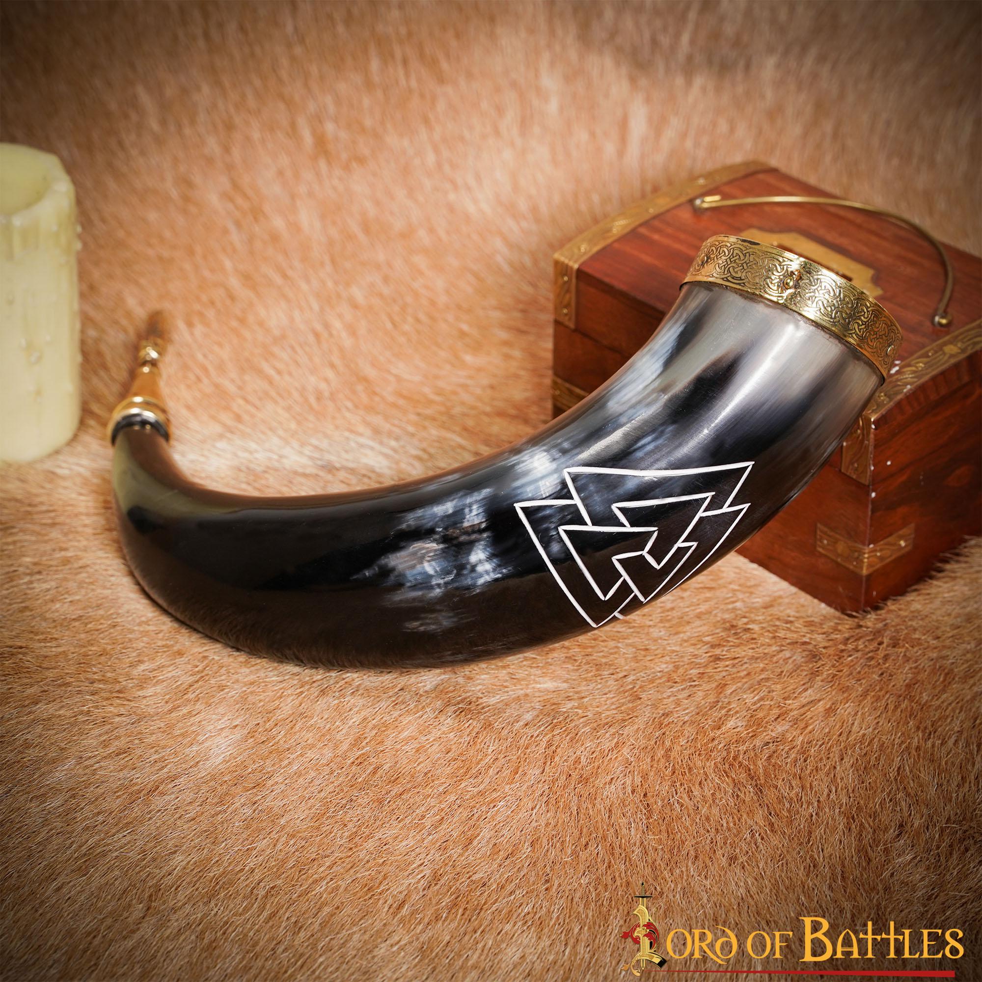 Cuerno para Beber Vikingo con Grabado Valknut - Cuerno de Buey Natural Pulido con Borde y Punta de Latón - Imagen 16