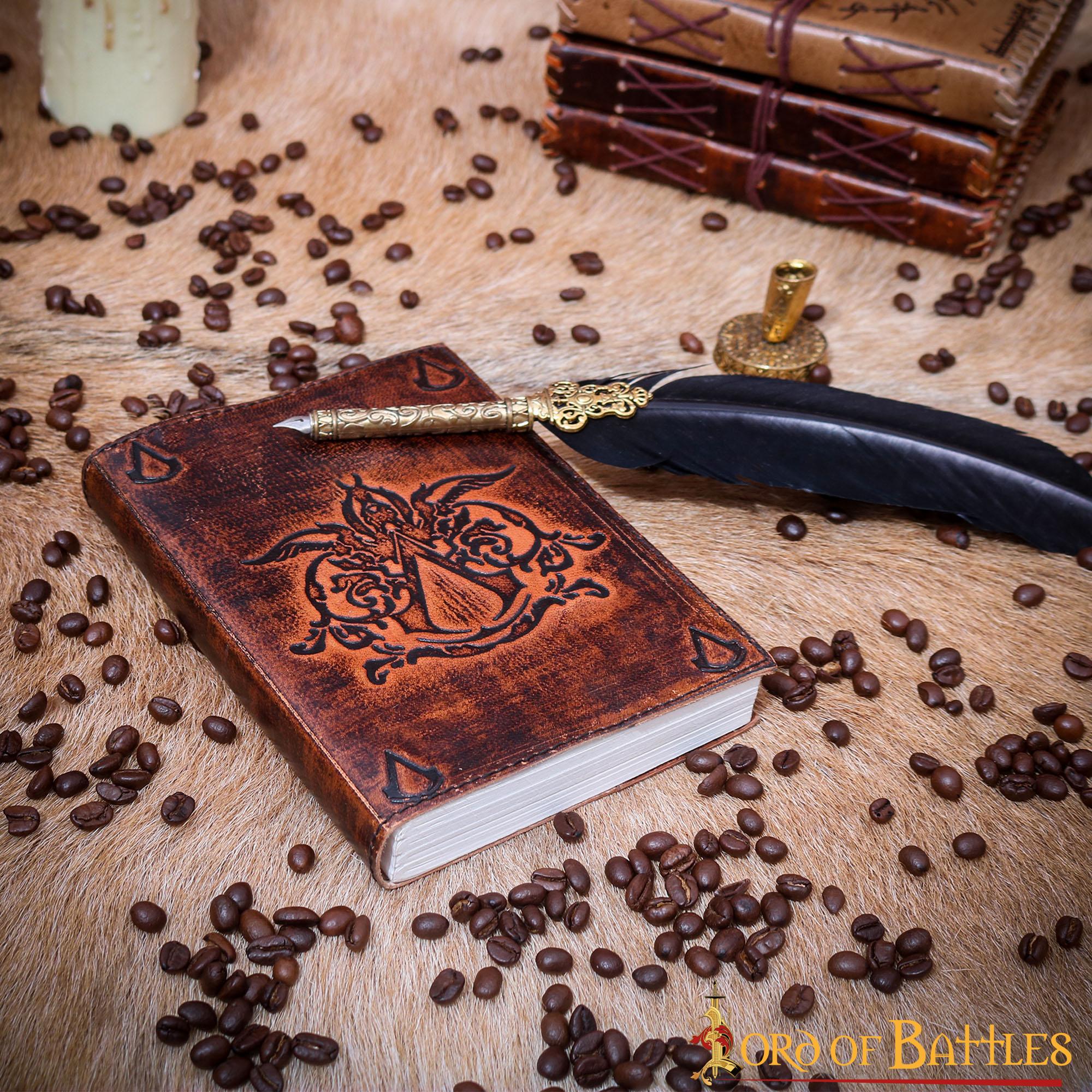 Imagen única de: Diario Artesanal Creed Of Assassin Diario de Piel Auténtica