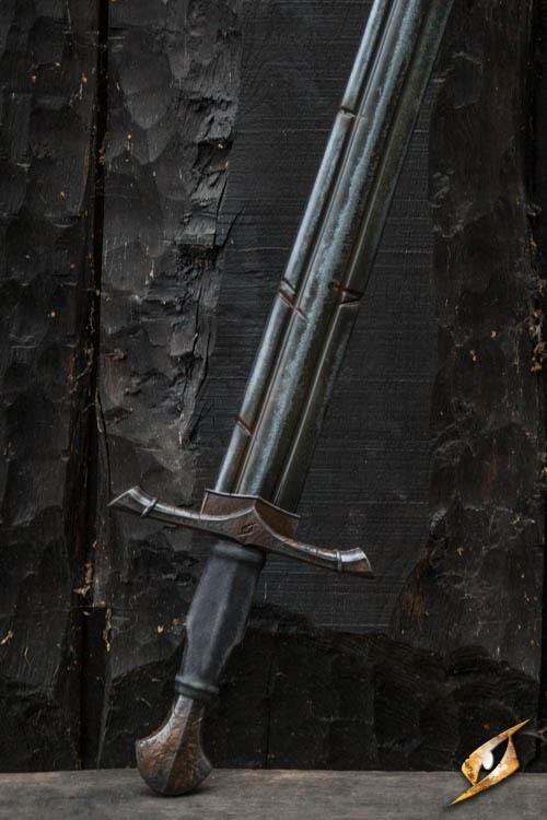 Imagen única de: Espada De Guardabosques Desgastada Por La Batalla