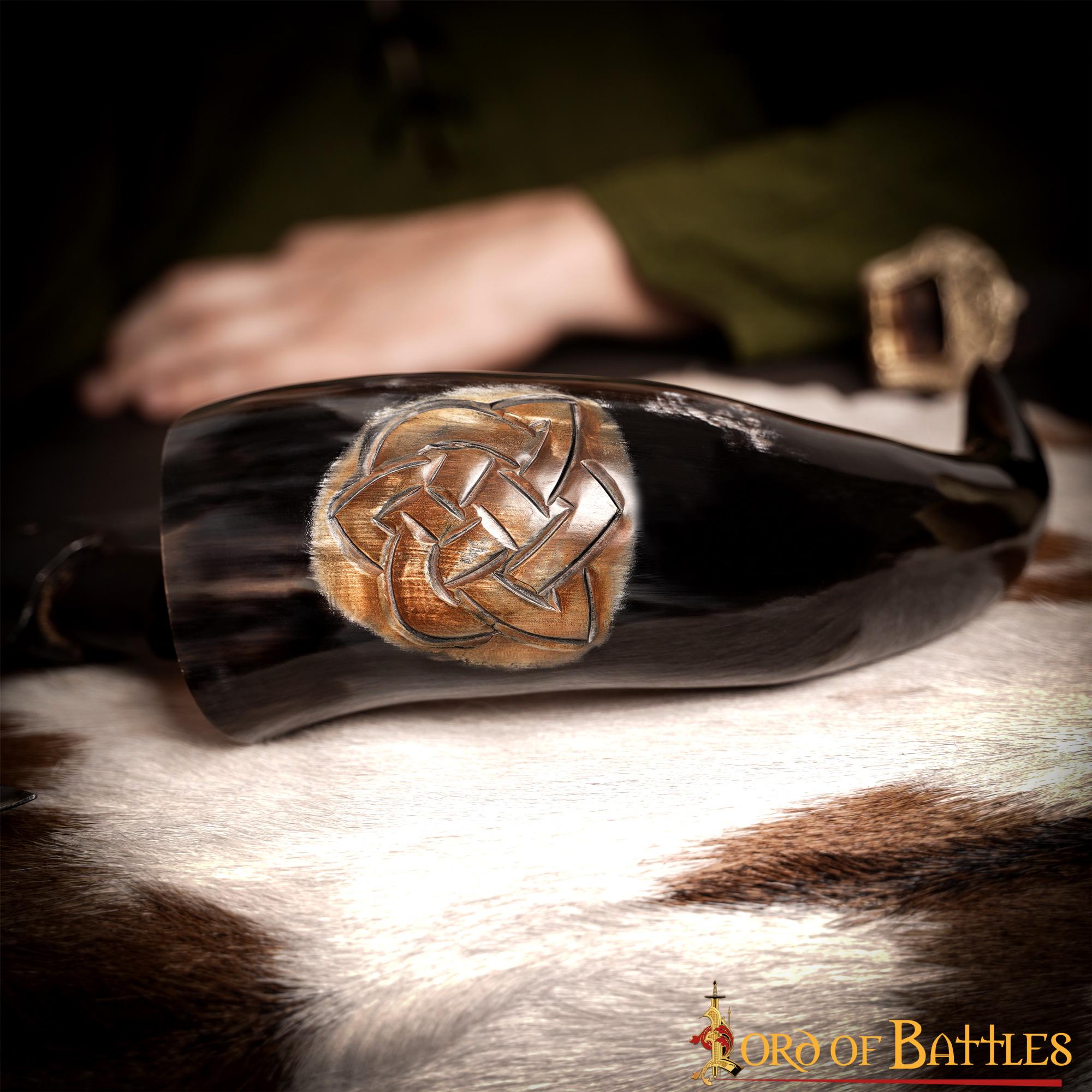 Imagen única de: Cuerno para Beber "el Juramento Trenzado" 400 - 500 Ml Cuerno de Buey Auténtico Hecho a Mano