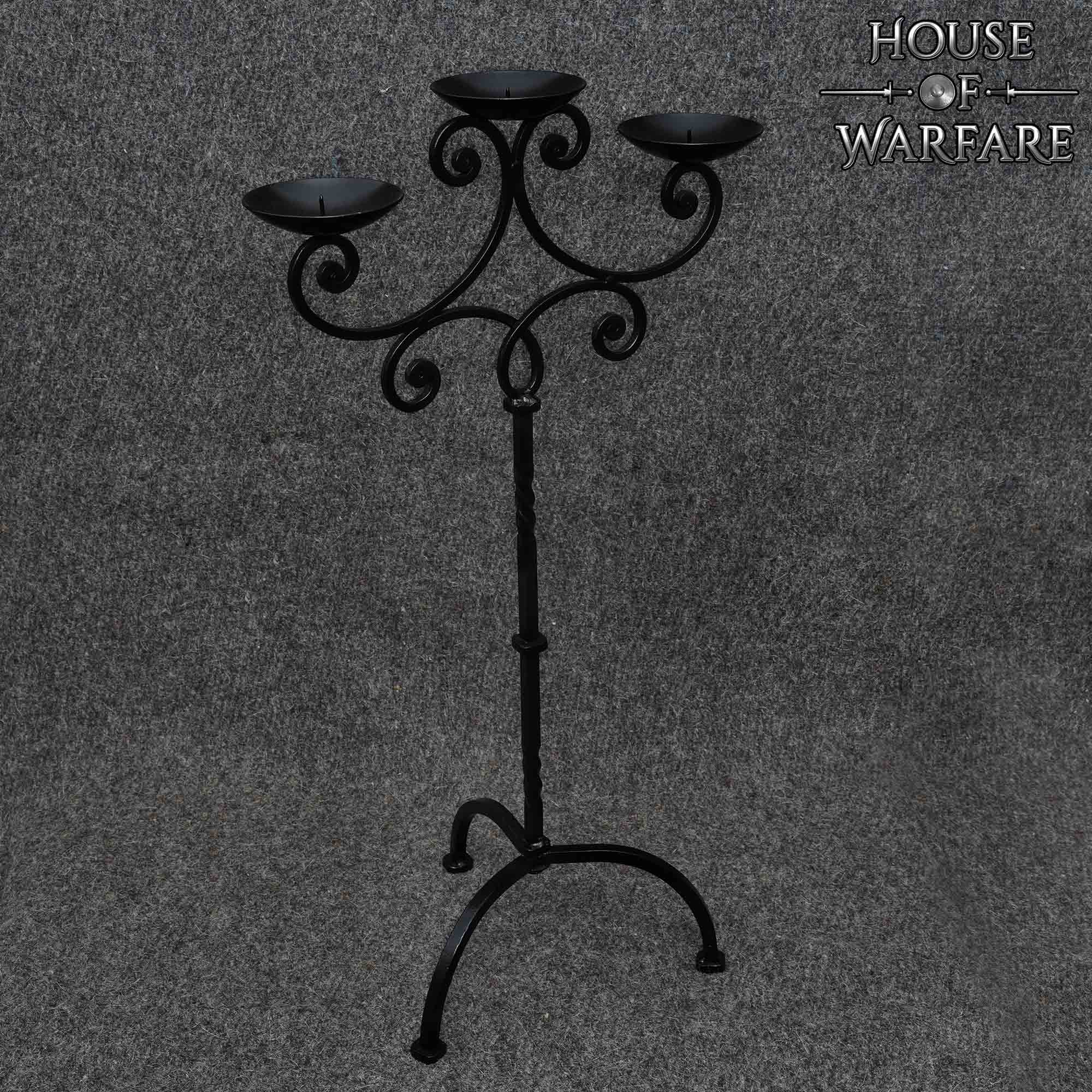 Imagen única de: Candelabro Grande Forjado a Mano The Vintage Castle